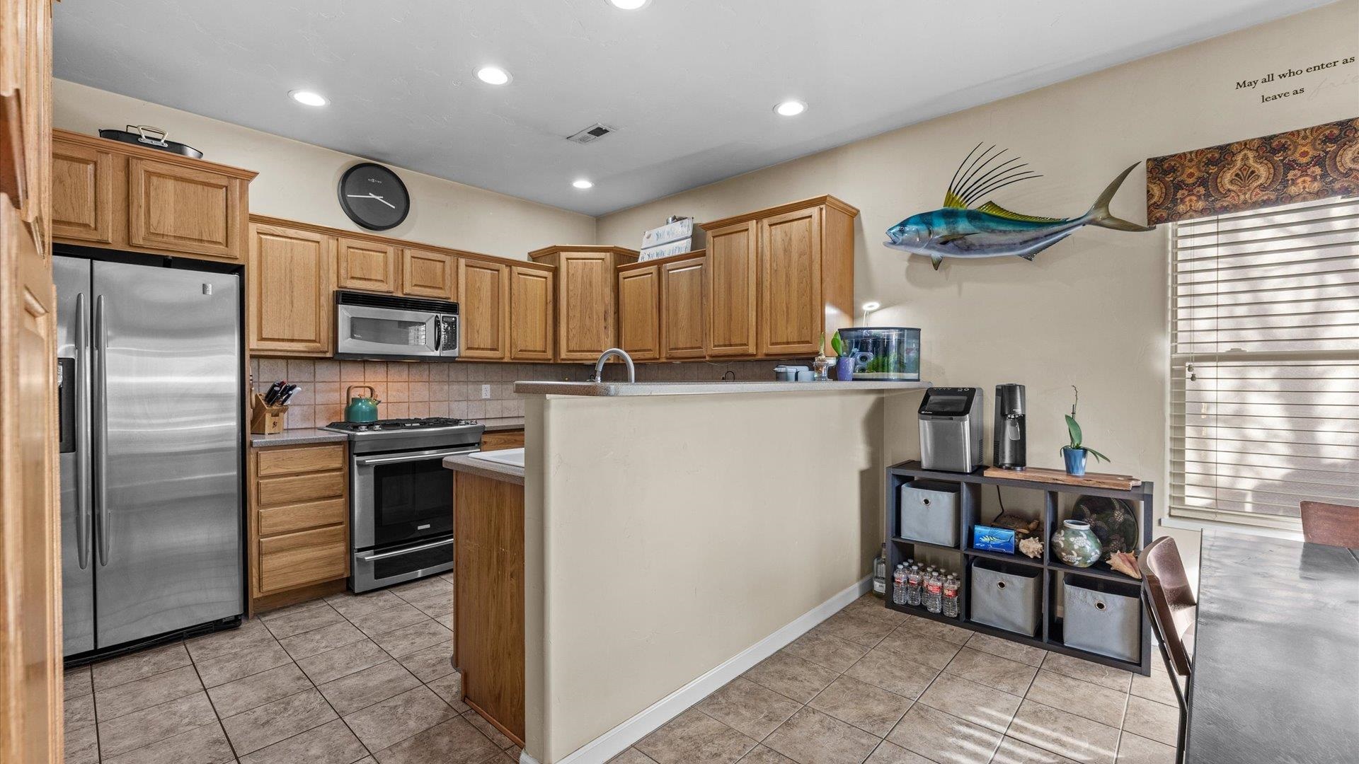 2517 Madison Avenue Property Photo 12