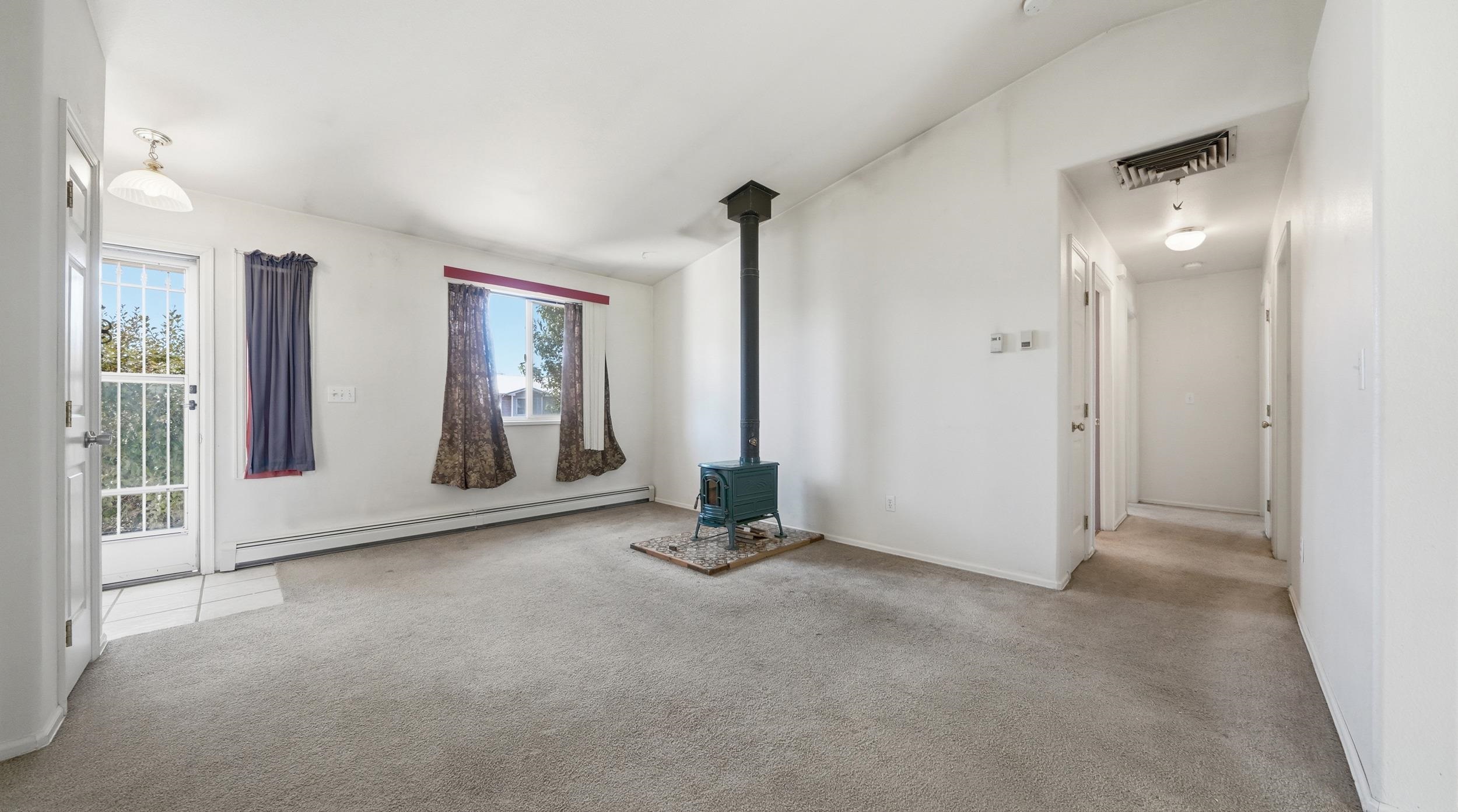 3096 Silver Crest Trail Property Photo 6
