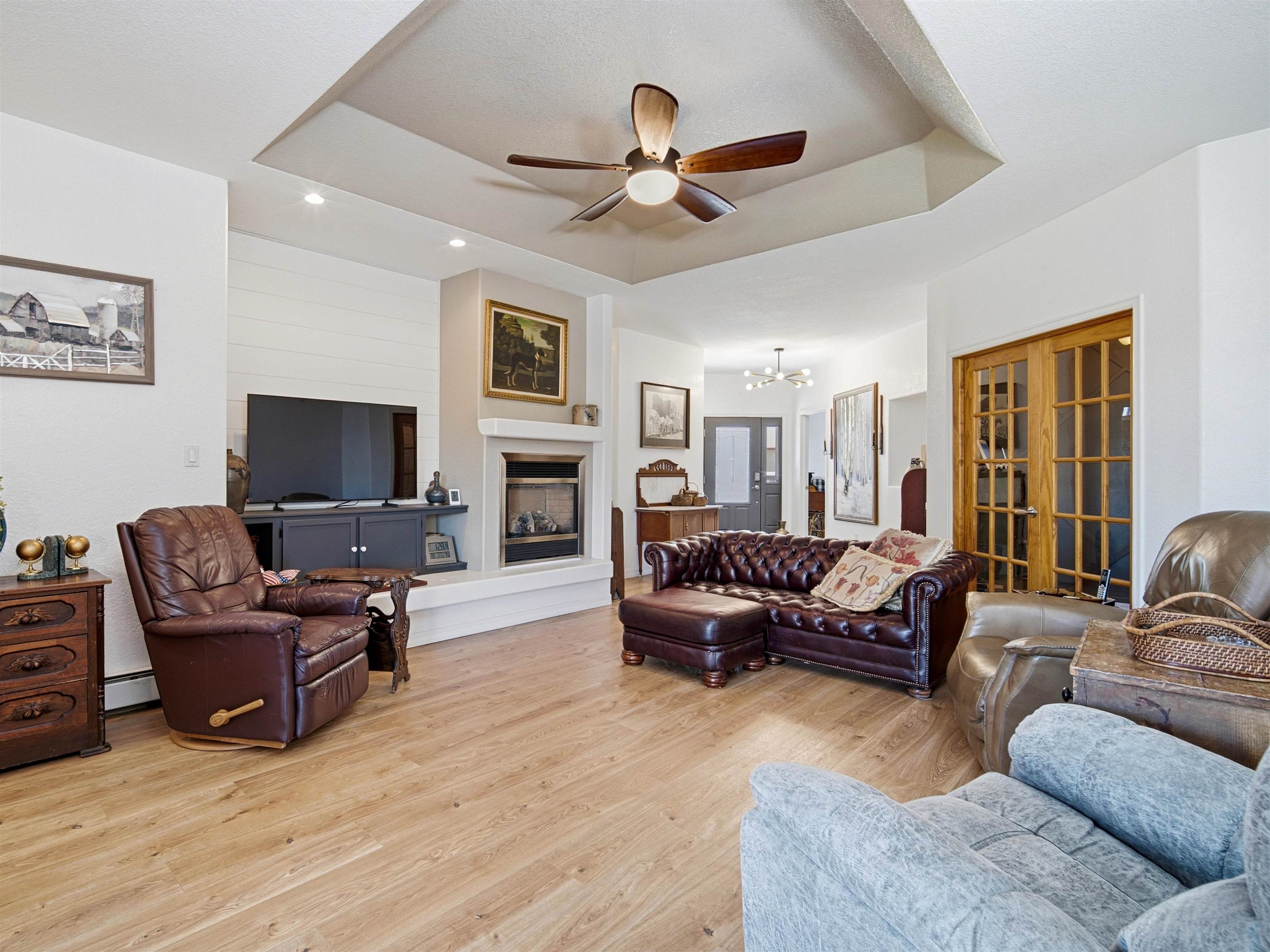 896 Trappers Court Property Photo 10