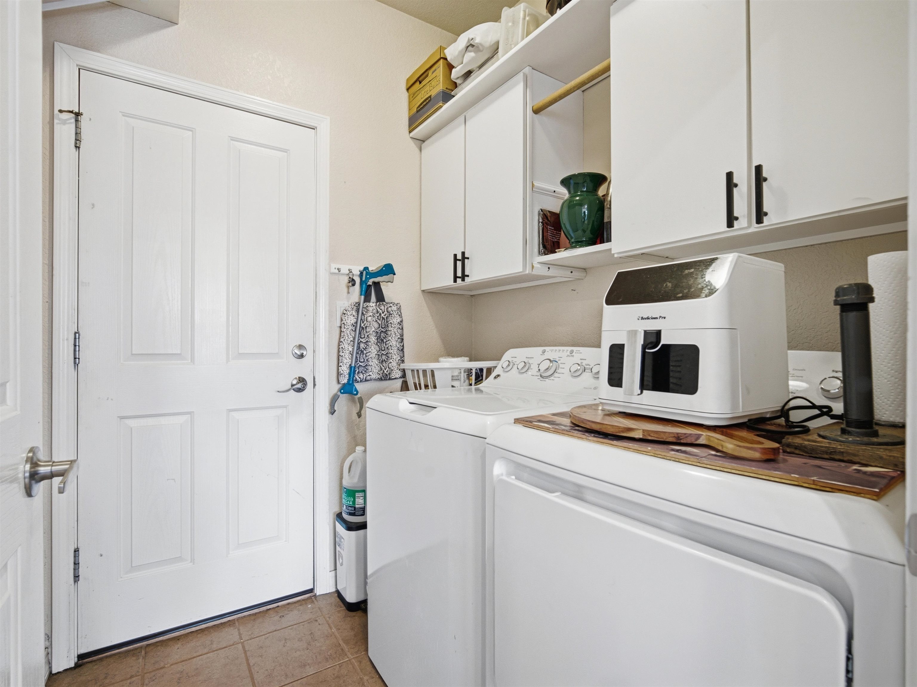 896 Trappers Court Property Photo 24
