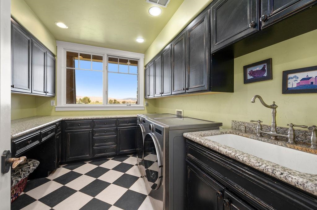 1173 23 1/2 Road Property Photo 16