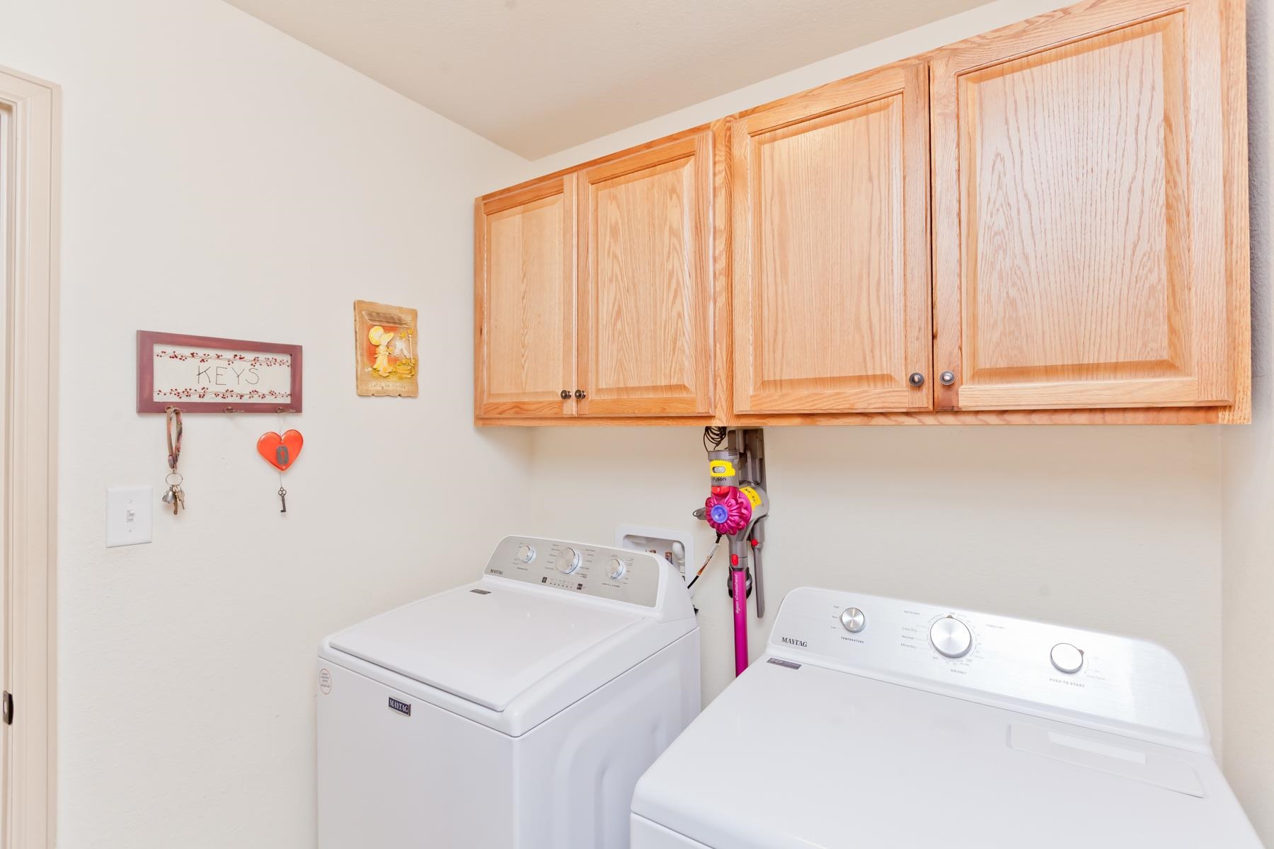 607 Saffron Way Property Photo 31