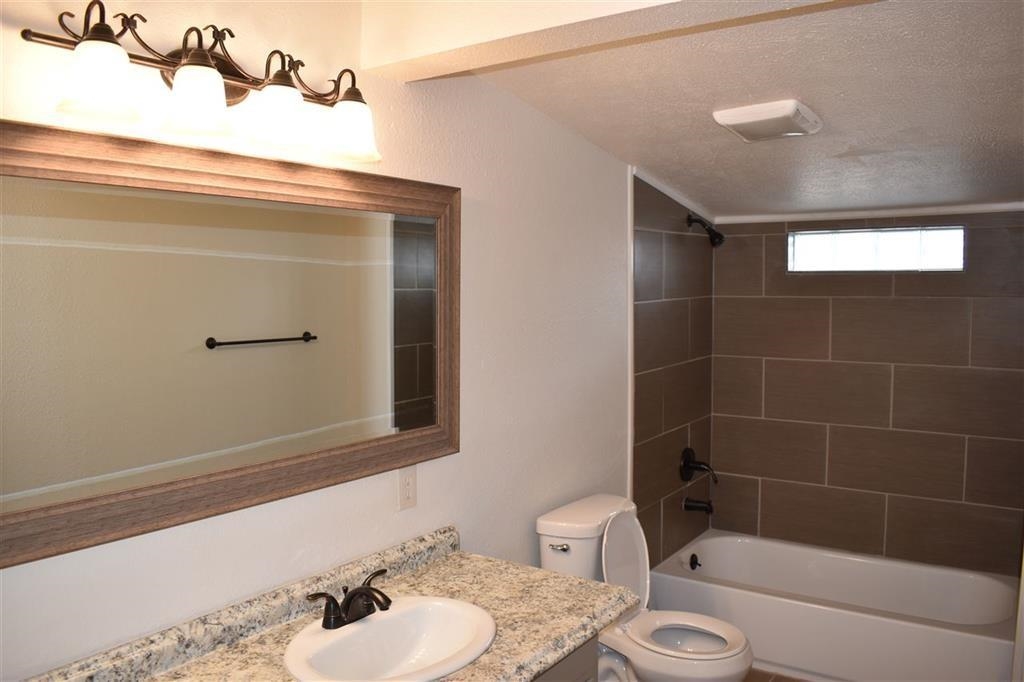 360 5th Street Property Photo 7
