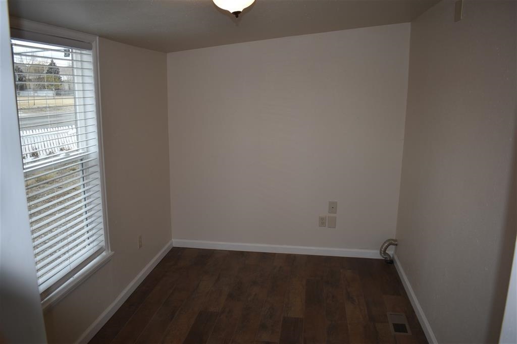 360 5th Street Property Photo 15