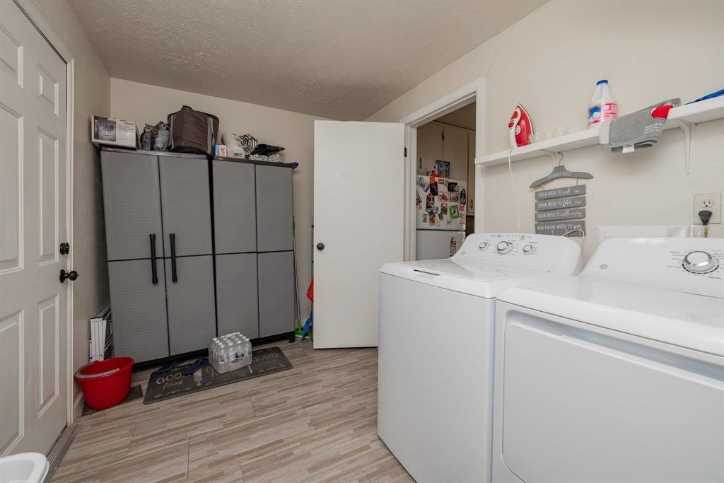 360 5th Street Property Photo 23