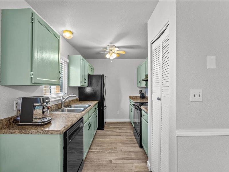 3293 N Good Hope Circle Property Photo 7