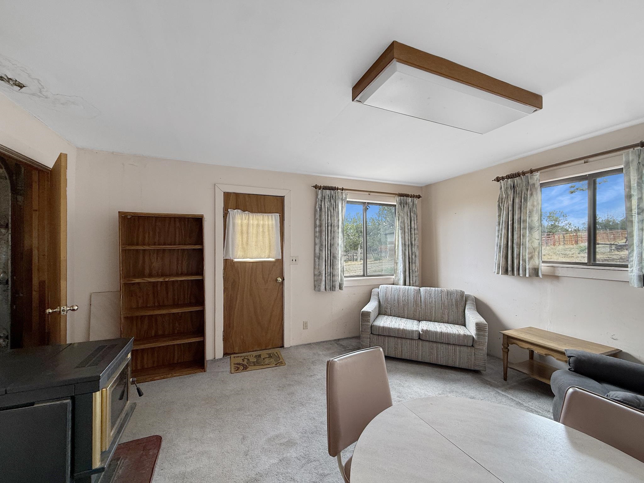 34706 Fruitland Mesa Road Property Photo 10