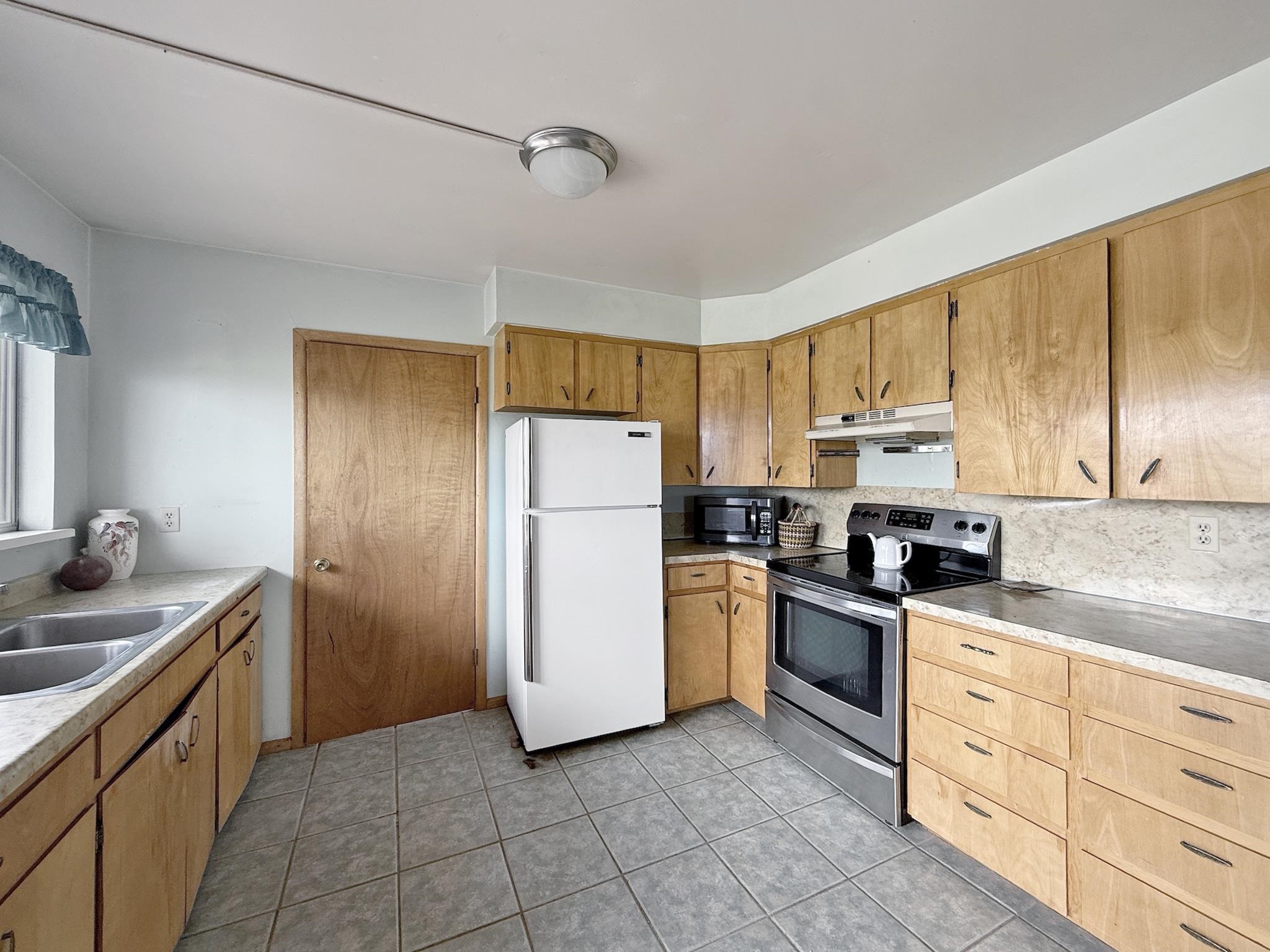 34706 Fruitland Mesa Road Property Photo 11