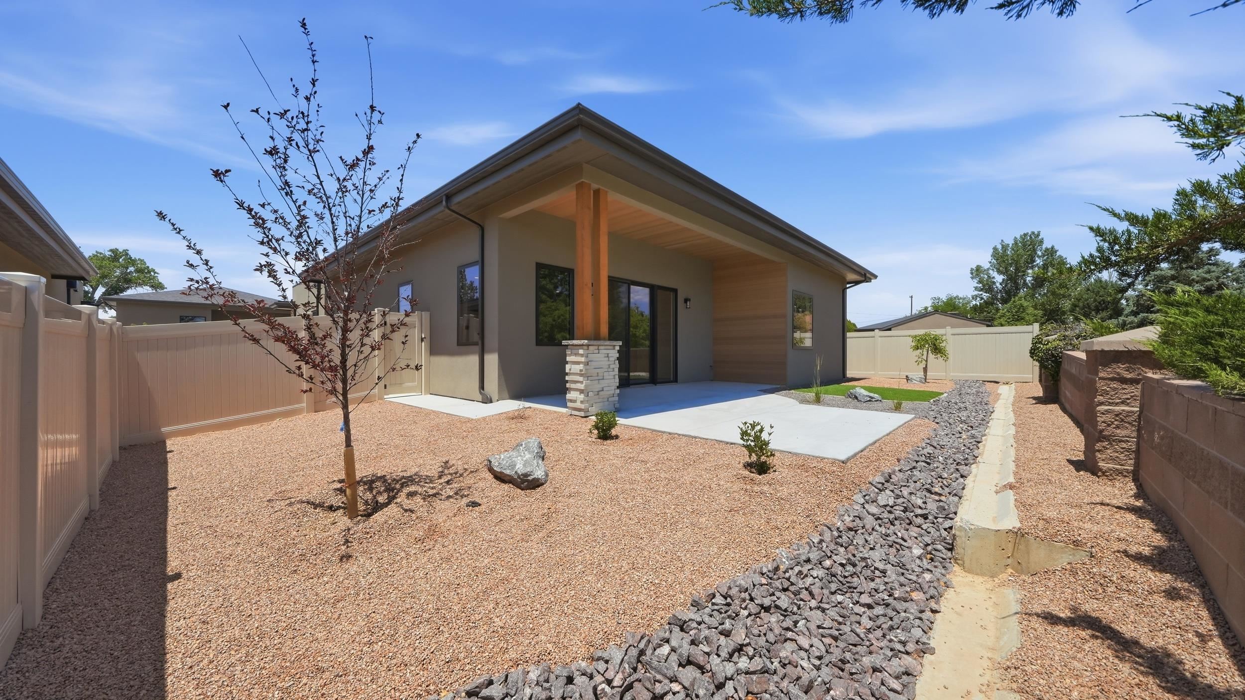 690 Base Court Property Photo 26