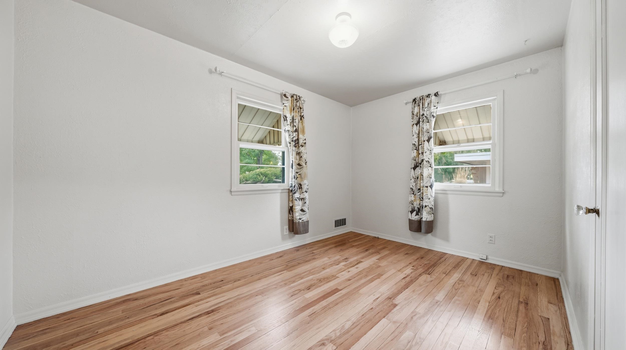 1830 Elm Avenue Property Photo 15