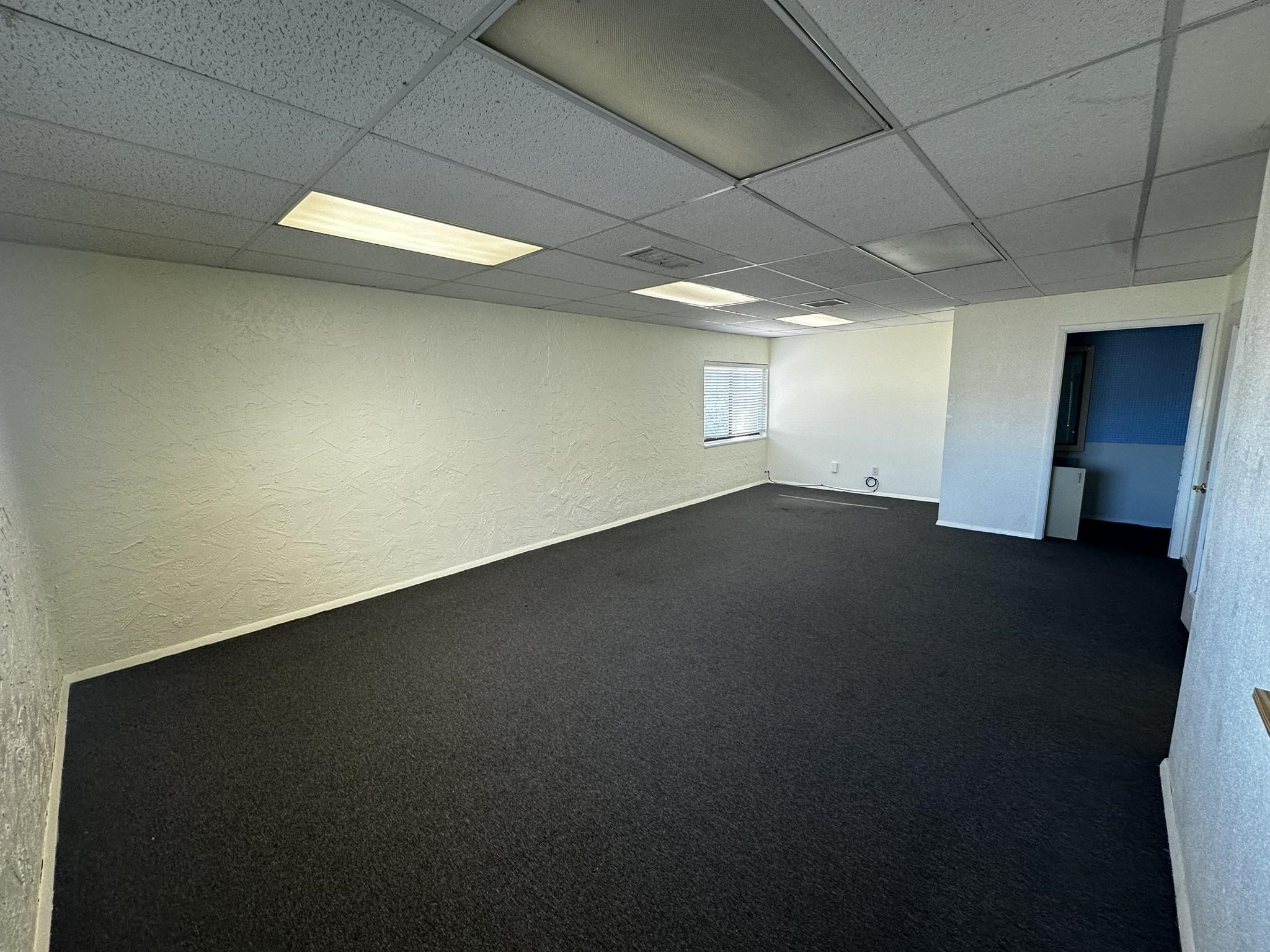 2940 I-70 Business Loop Property Photo 5
