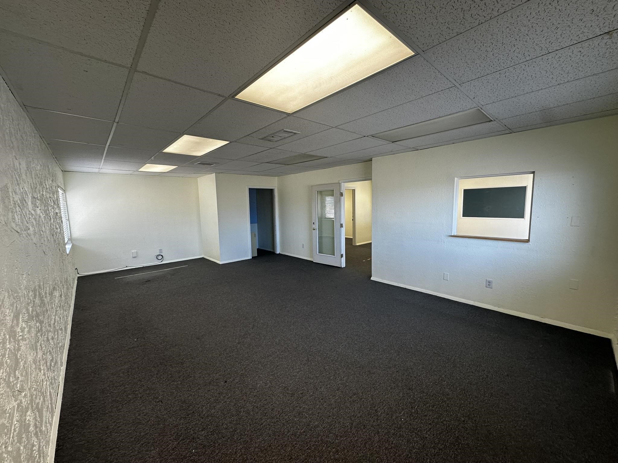 2940 I-70 Business Loop Property Photo 6