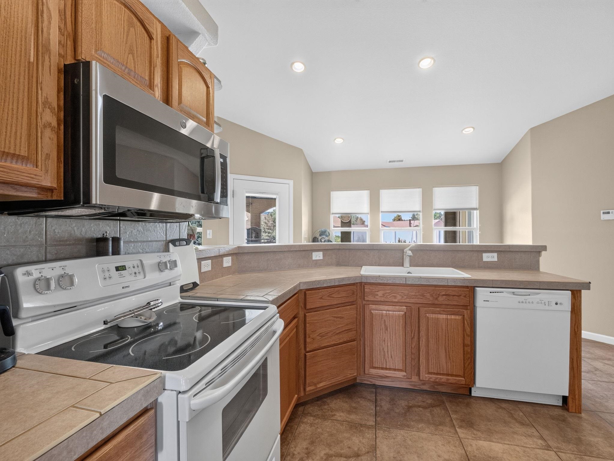2860 Rock Creek Drive Property Photo 10