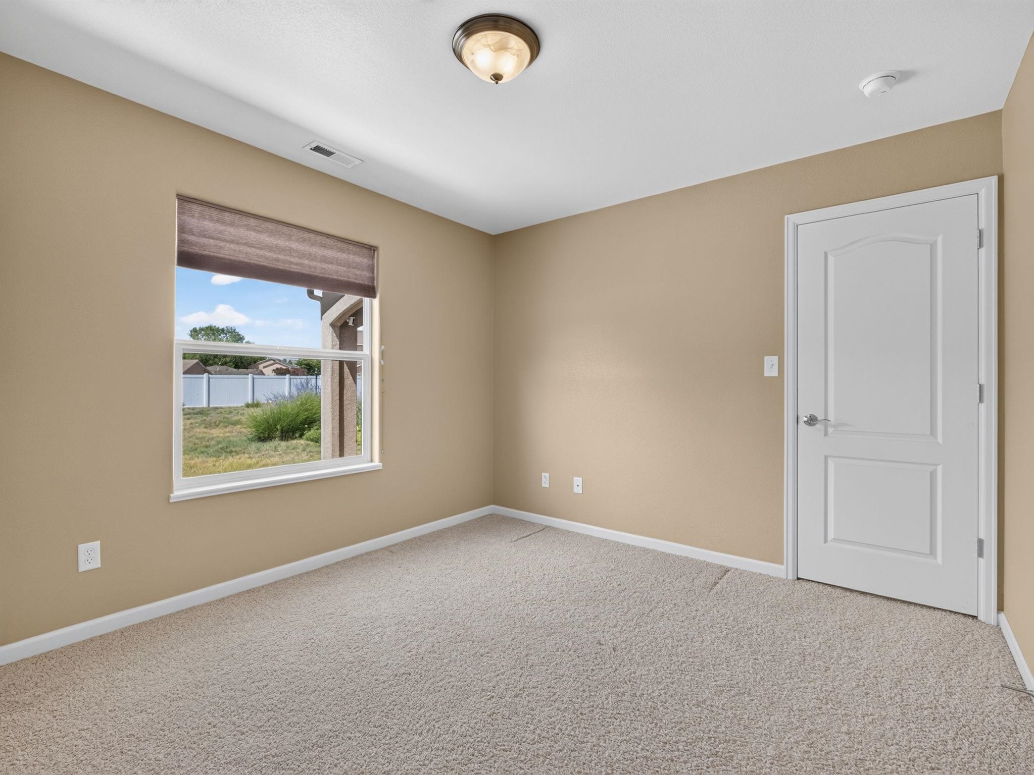 2860 Rock Creek Drive Property Photo 14
