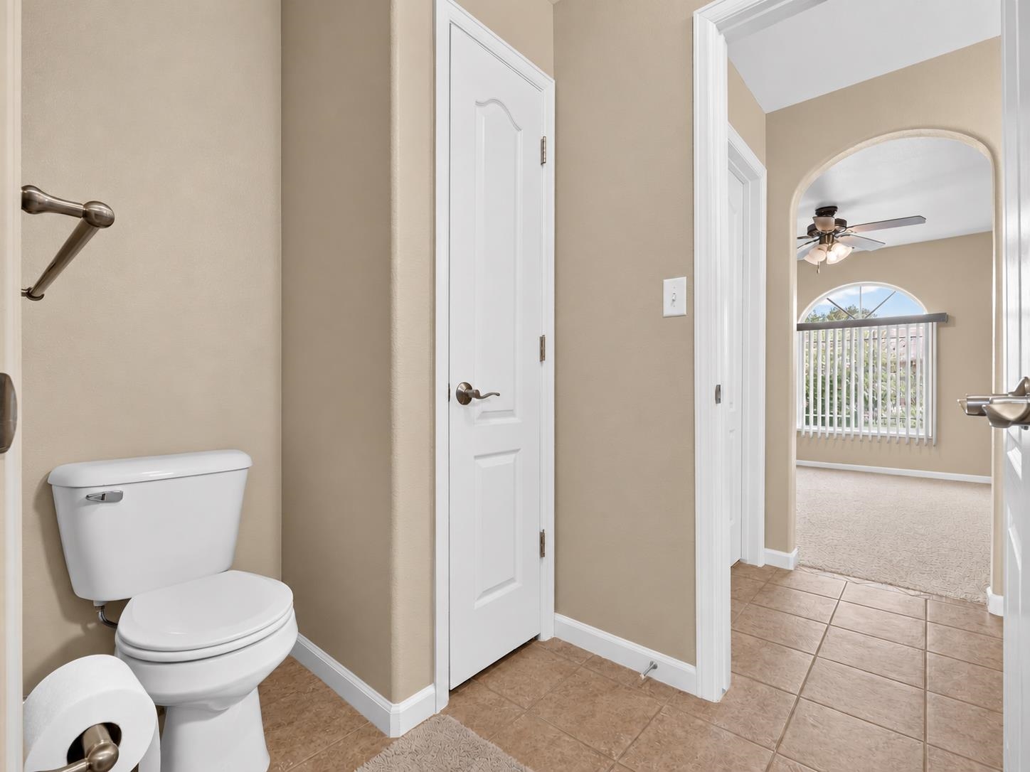 2860 Rock Creek Drive Property Photo 17