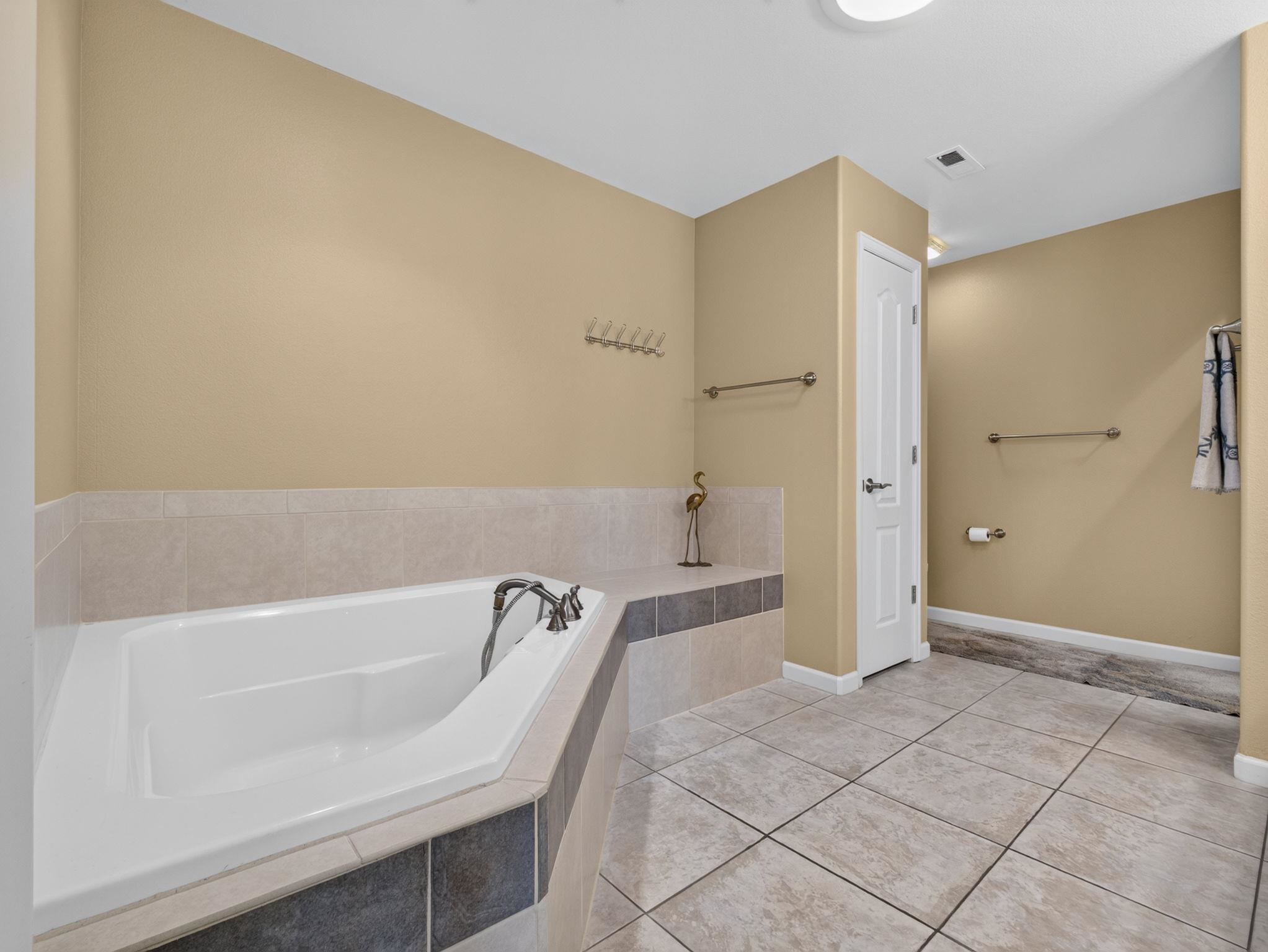 2860 Rock Creek Drive Property Photo 26