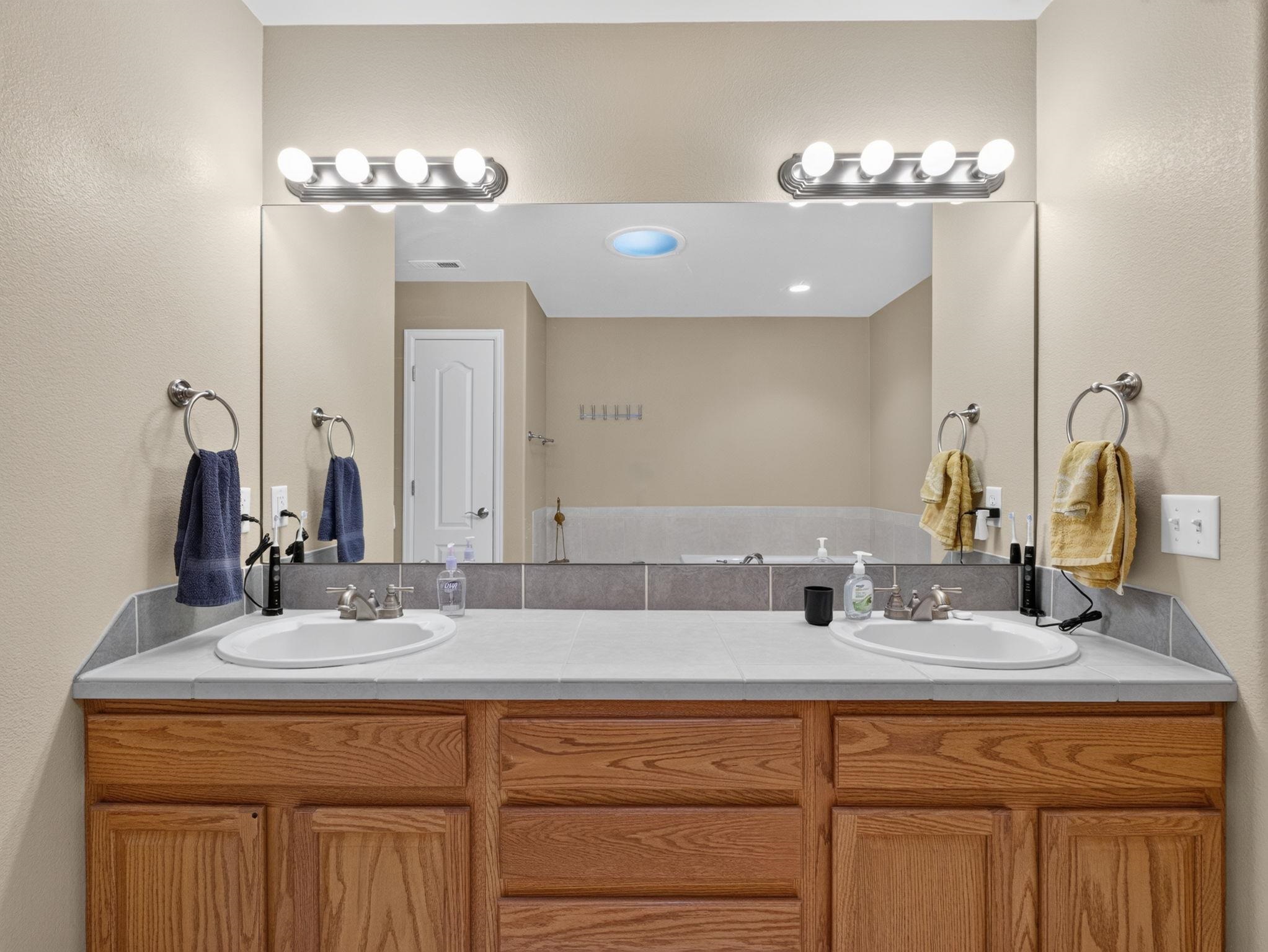 2860 Rock Creek Drive Property Photo 28