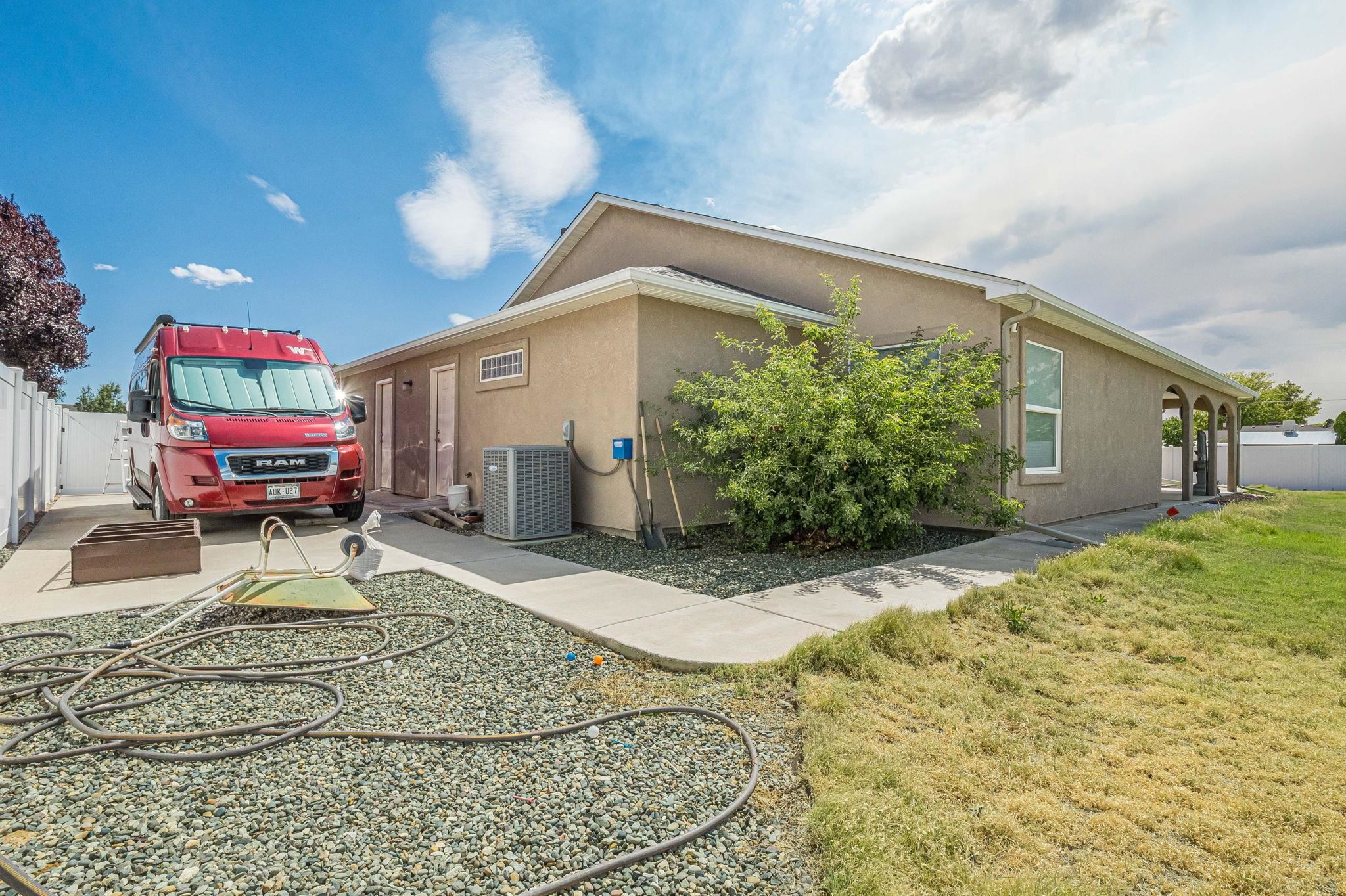 2860 Rock Creek Drive Property Photo 35