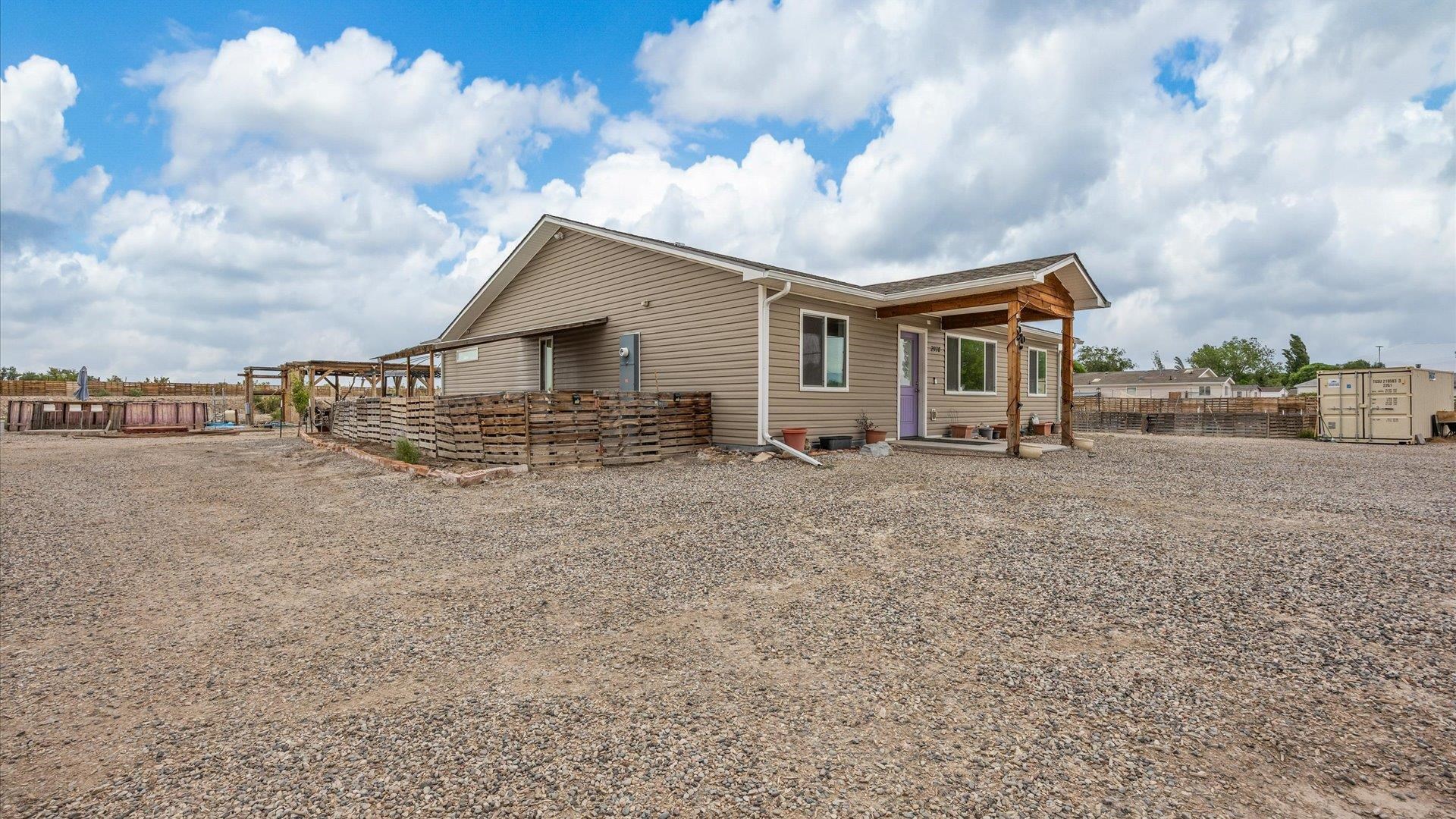 2970 C 3/4 Road Property Photo 2