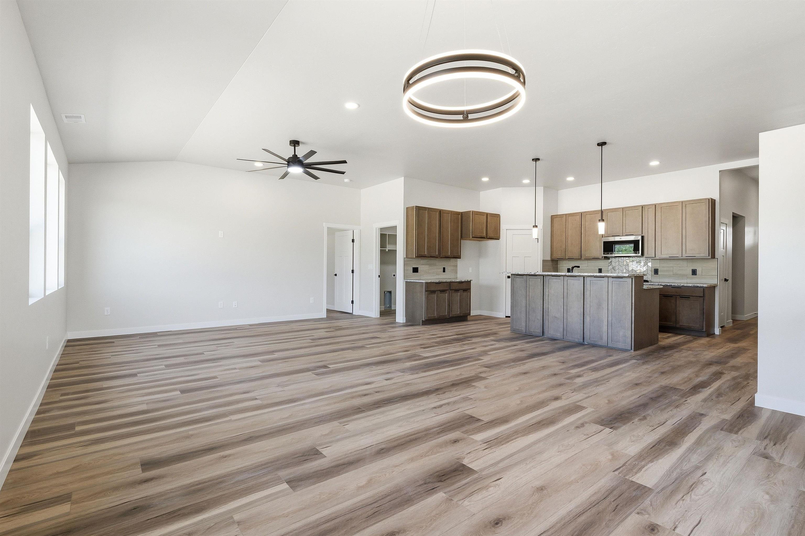 633 Thunder Lane Property Photo 15
