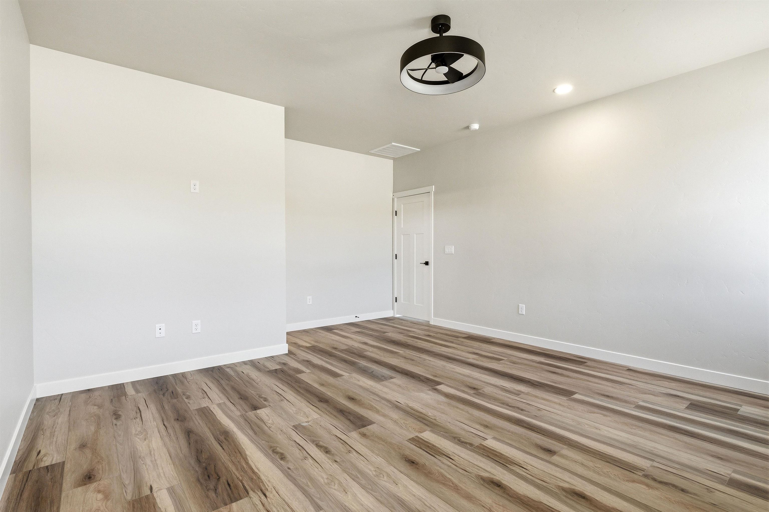 633 Thunder Lane Property Photo 26