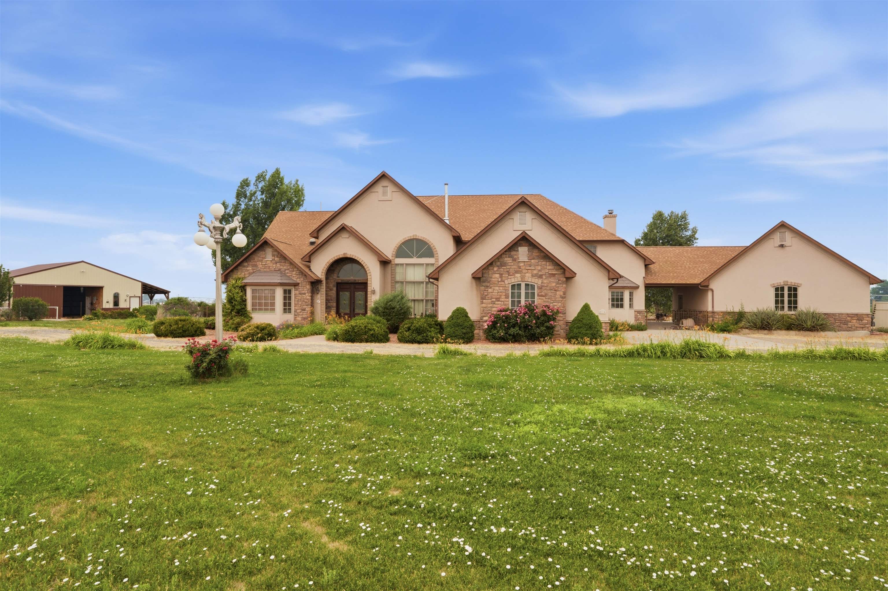 885 23 Road Property Image