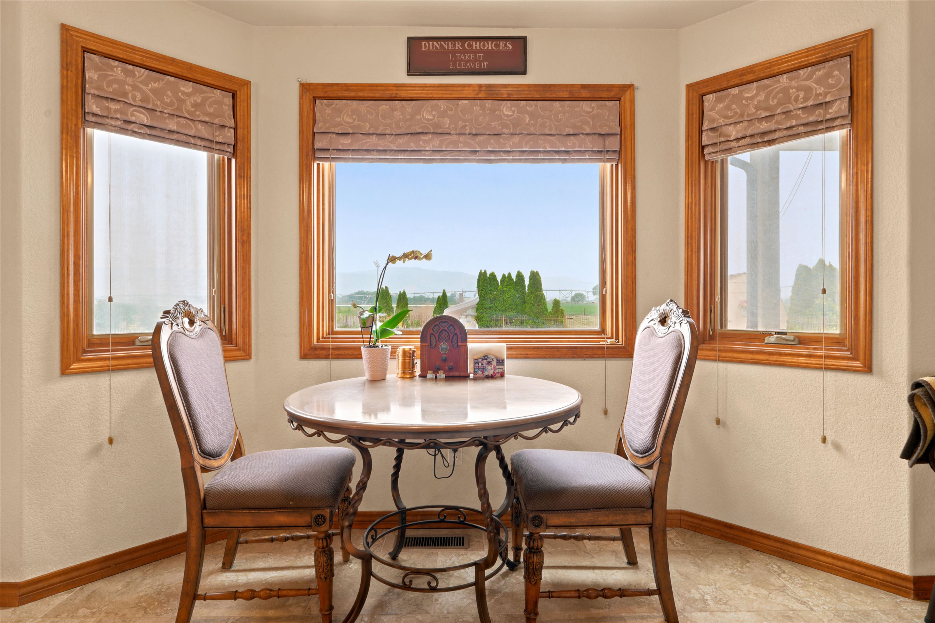 885 23 Road Property Photo 9