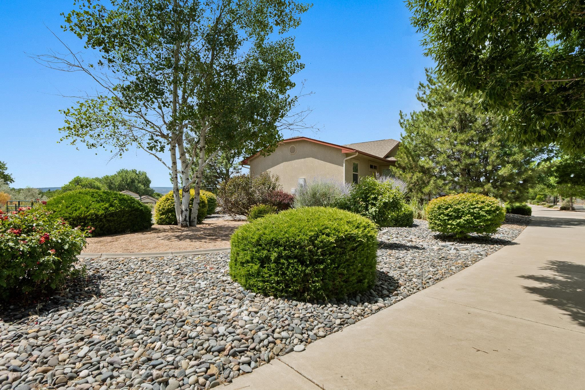 2565 G 1/2 Road Property Photo 6