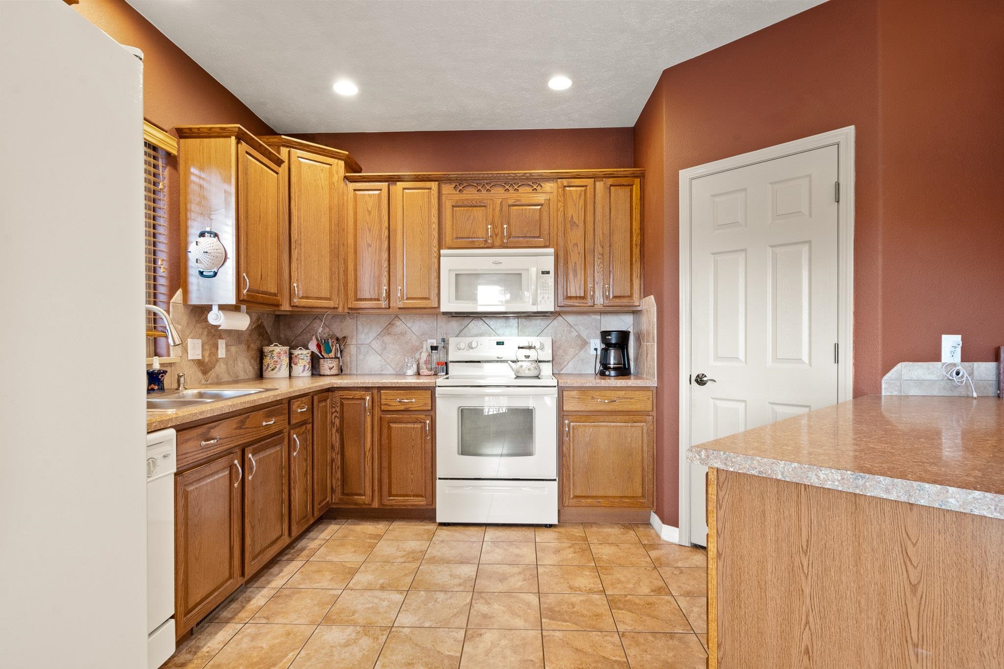 2565 G 1/2 Road Property Photo 13