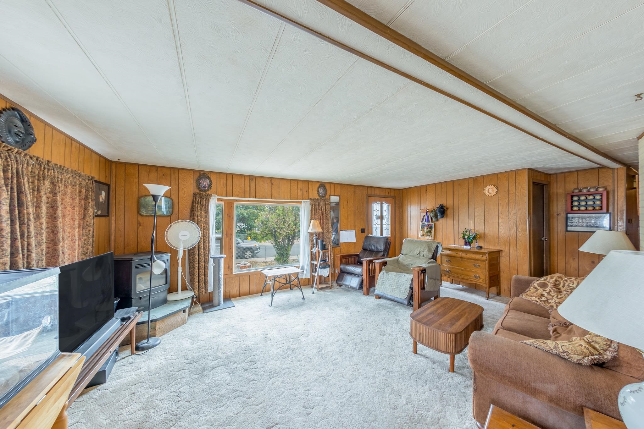 541 Centennial Road Property Photo 4