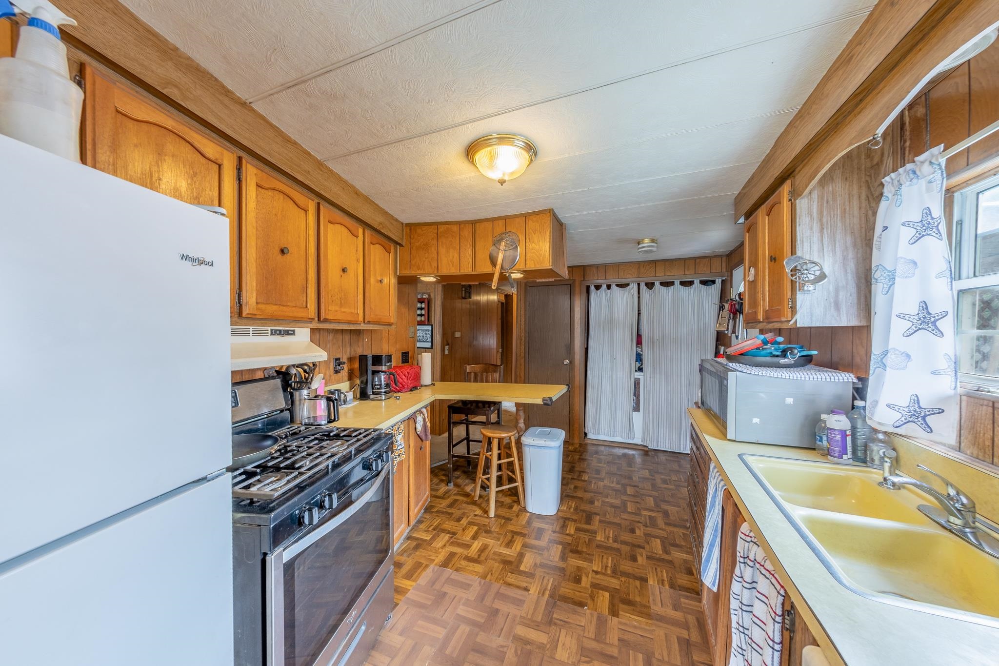 541 Centennial Road Property Photo 8