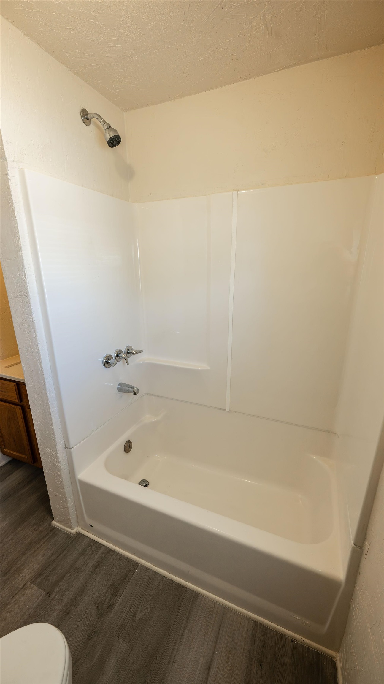 262 Red Cliffs Drive Property Photo 18