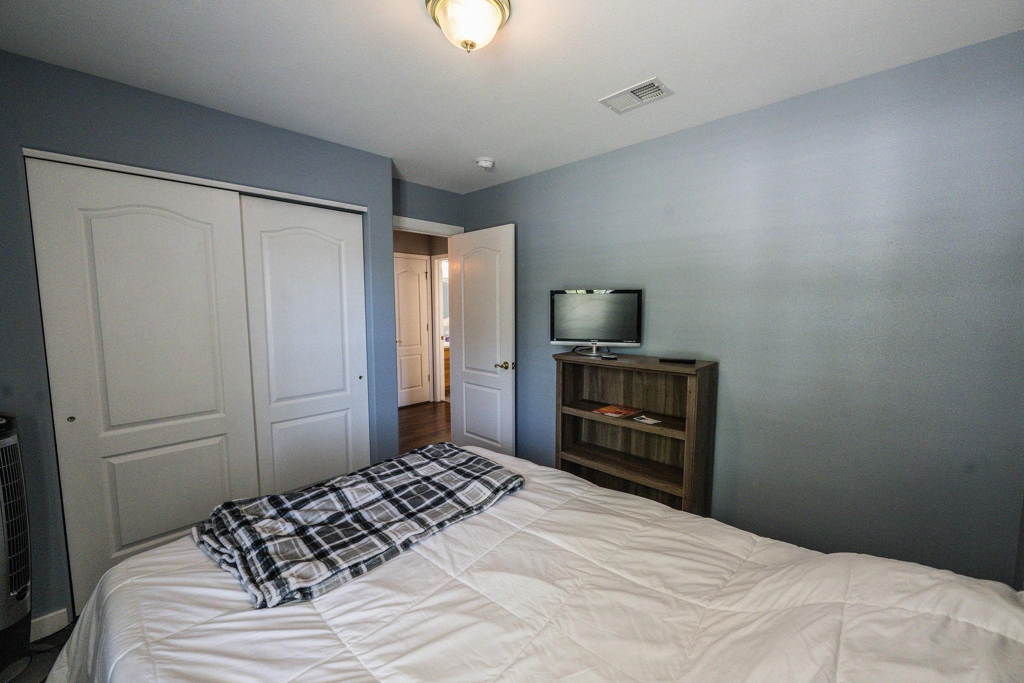 666 N Saddle Rock Drive Property Photo 10