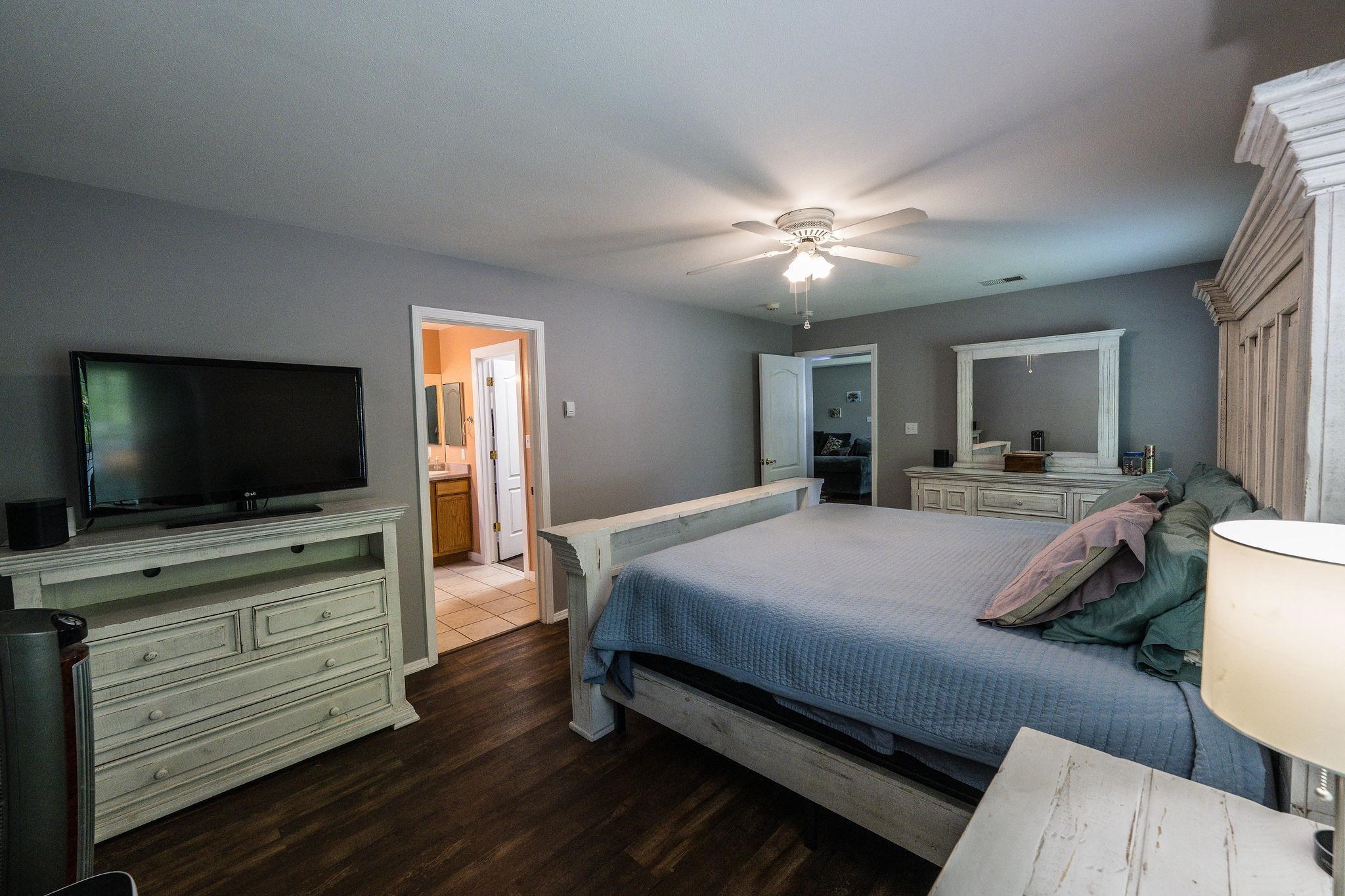 666 N Saddle Rock Drive Property Photo 14