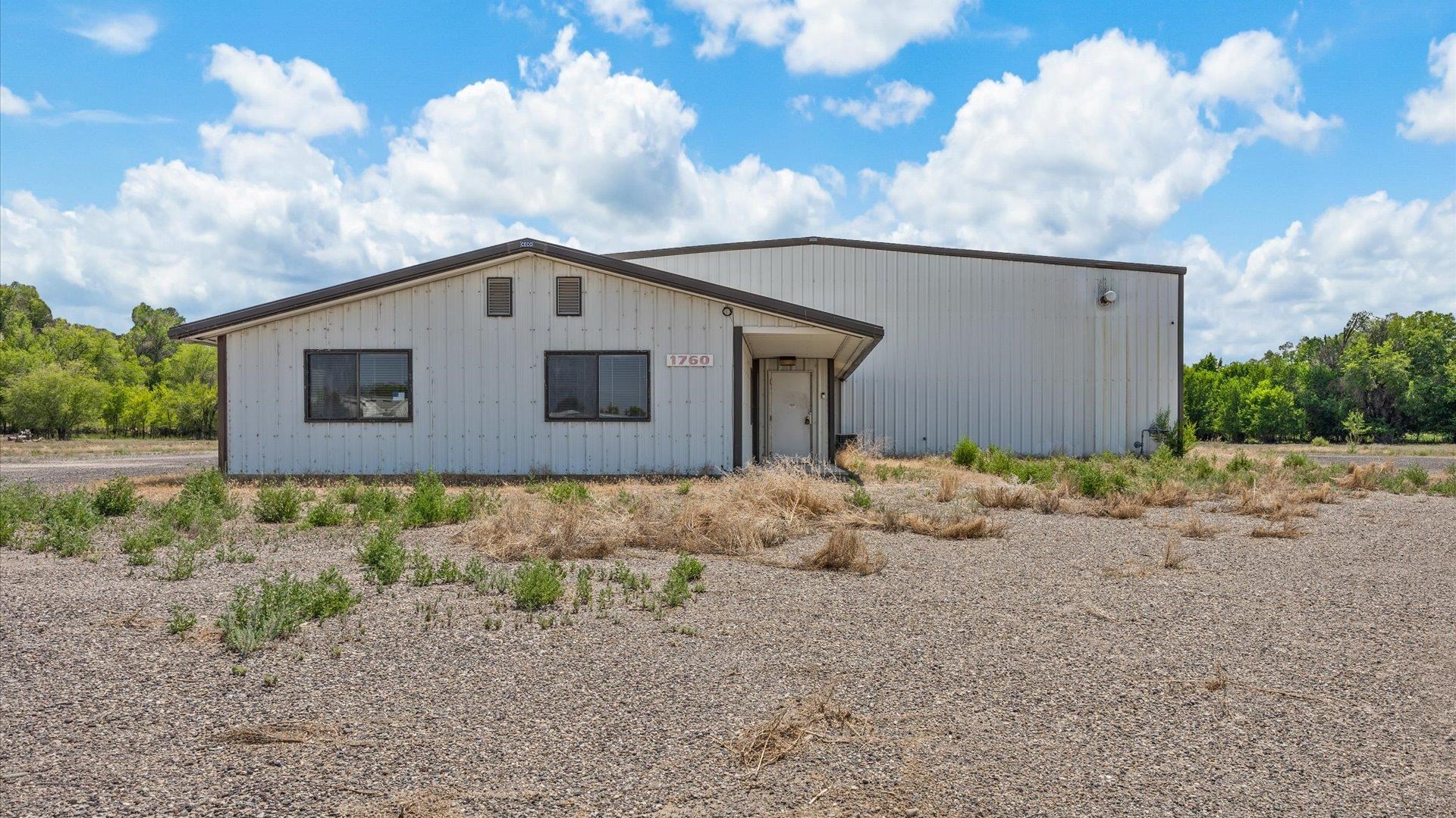 1760 Gunnison Avenue Property Photo 2