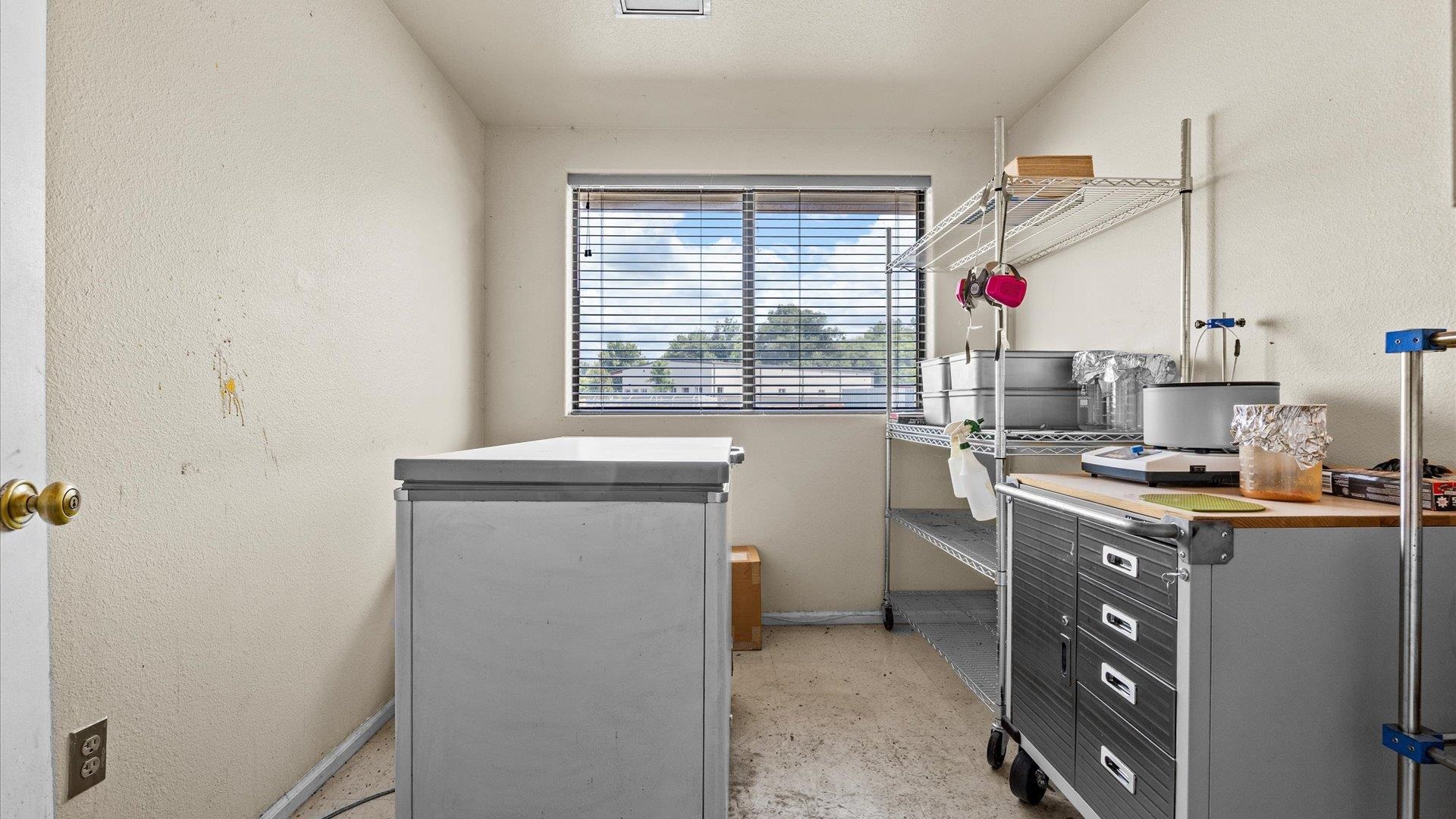 1760 Gunnison Avenue Property Photo 16
