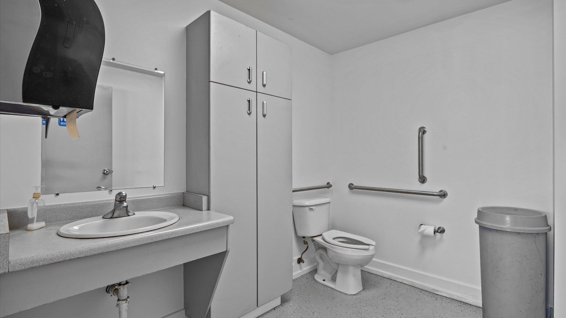221 Highway 6&50 Property Photo 7