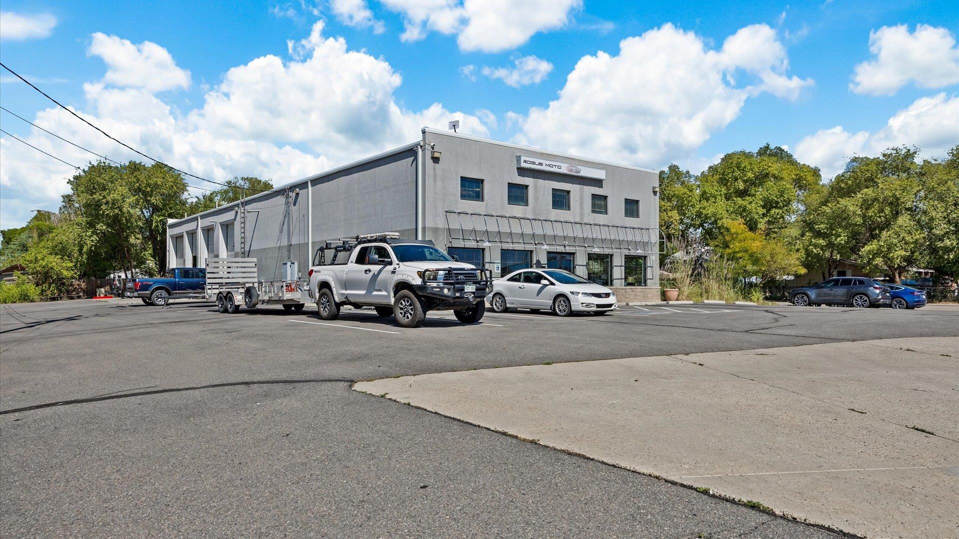 221 Highway 6&50 Property Photo 3