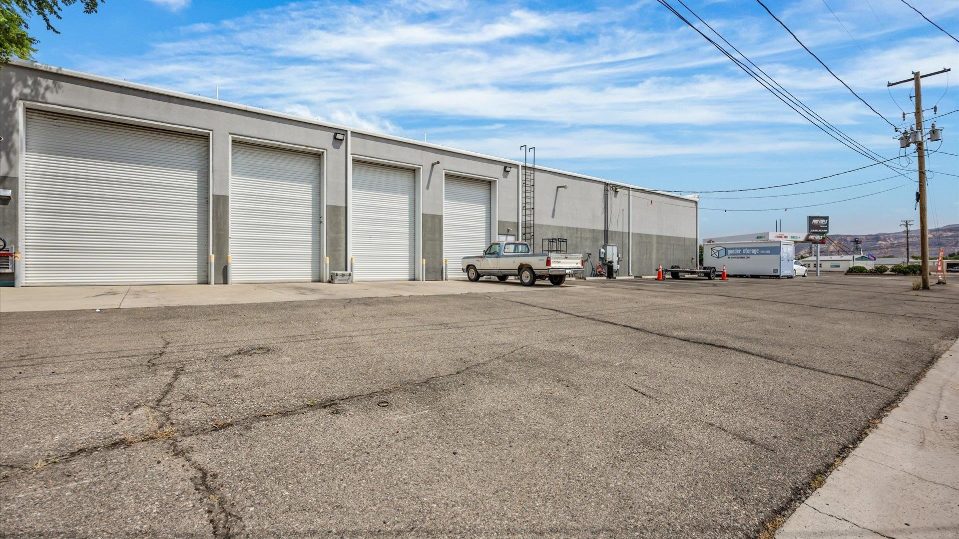 221 Highway 6&50 Property Photo 10