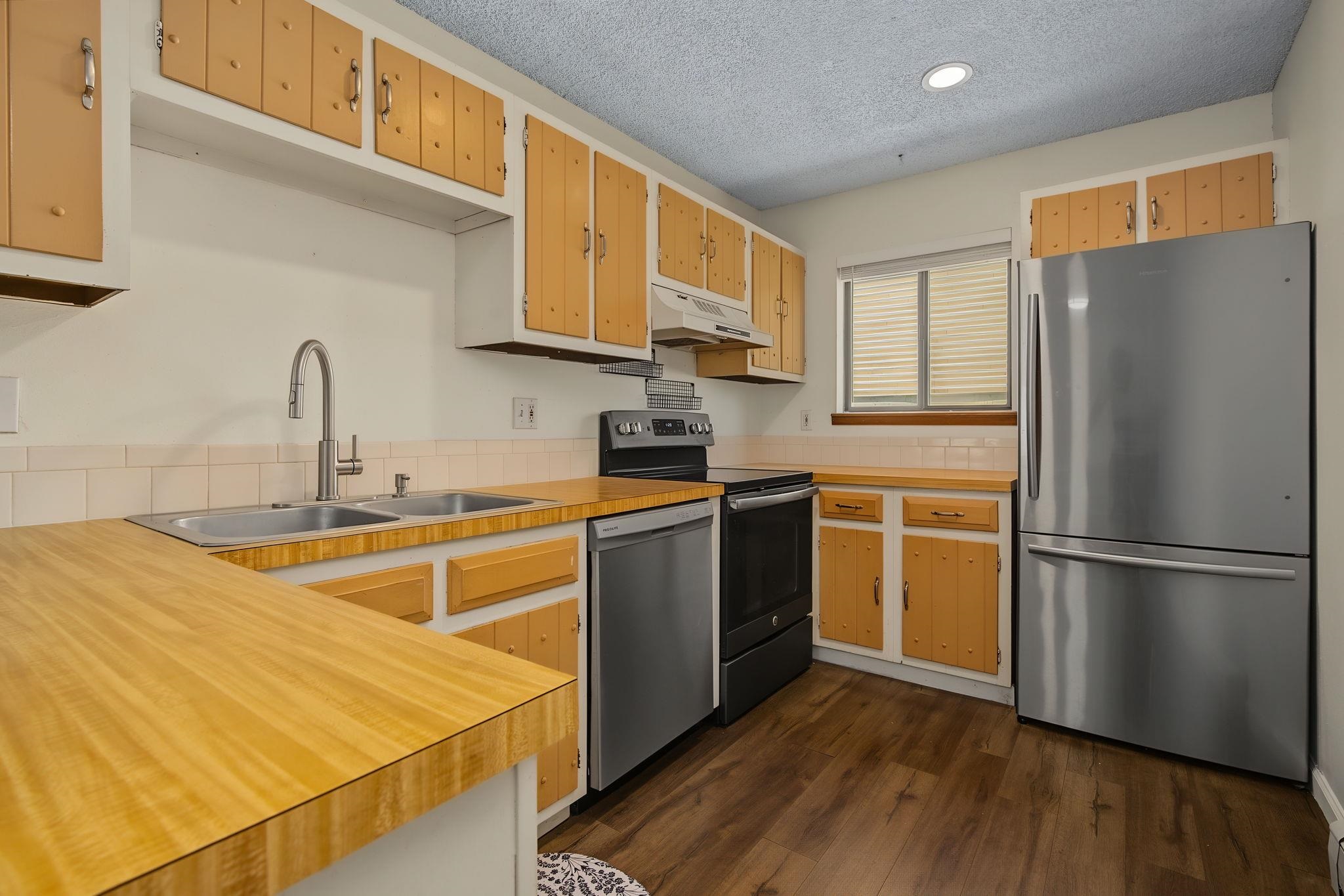 125 Franklin Avenue Property Photo 2