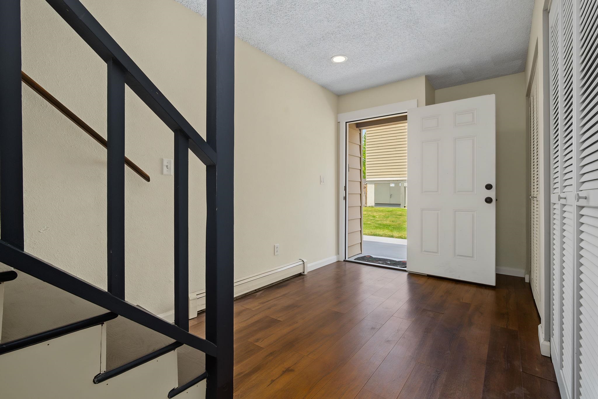 125 Franklin Avenue Property Photo 6