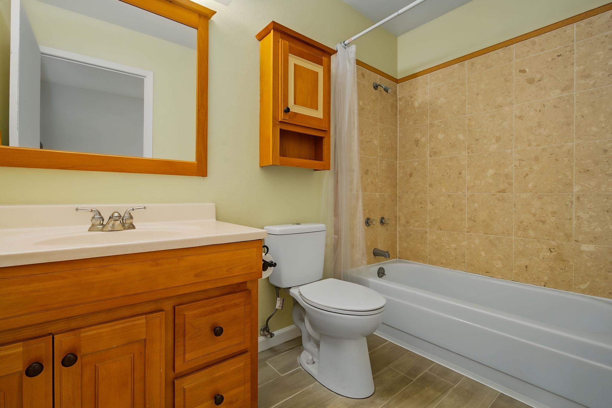125 Franklin Avenue Property Photo 15