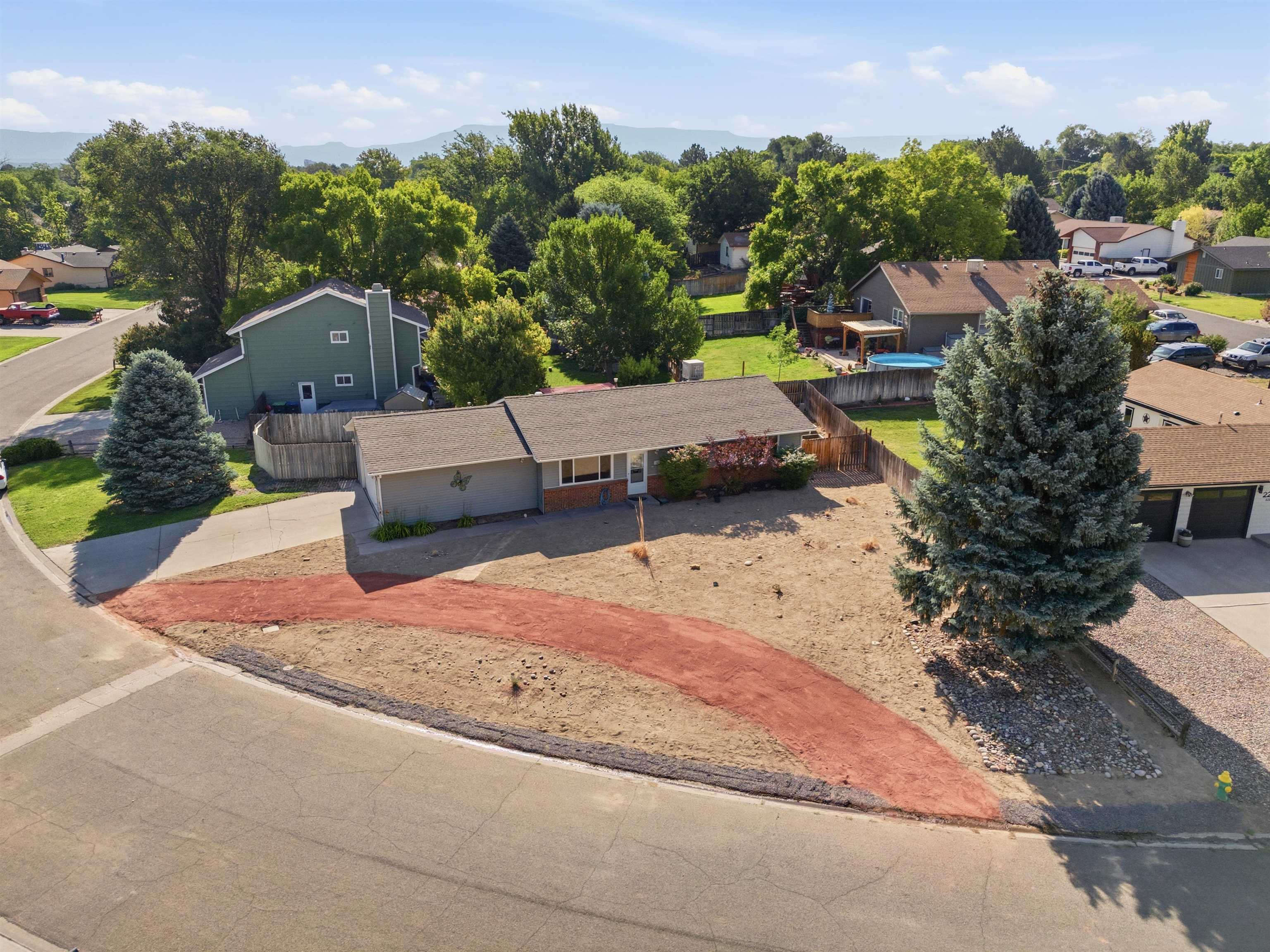 2289 N Arriba Circle Property Photo 3