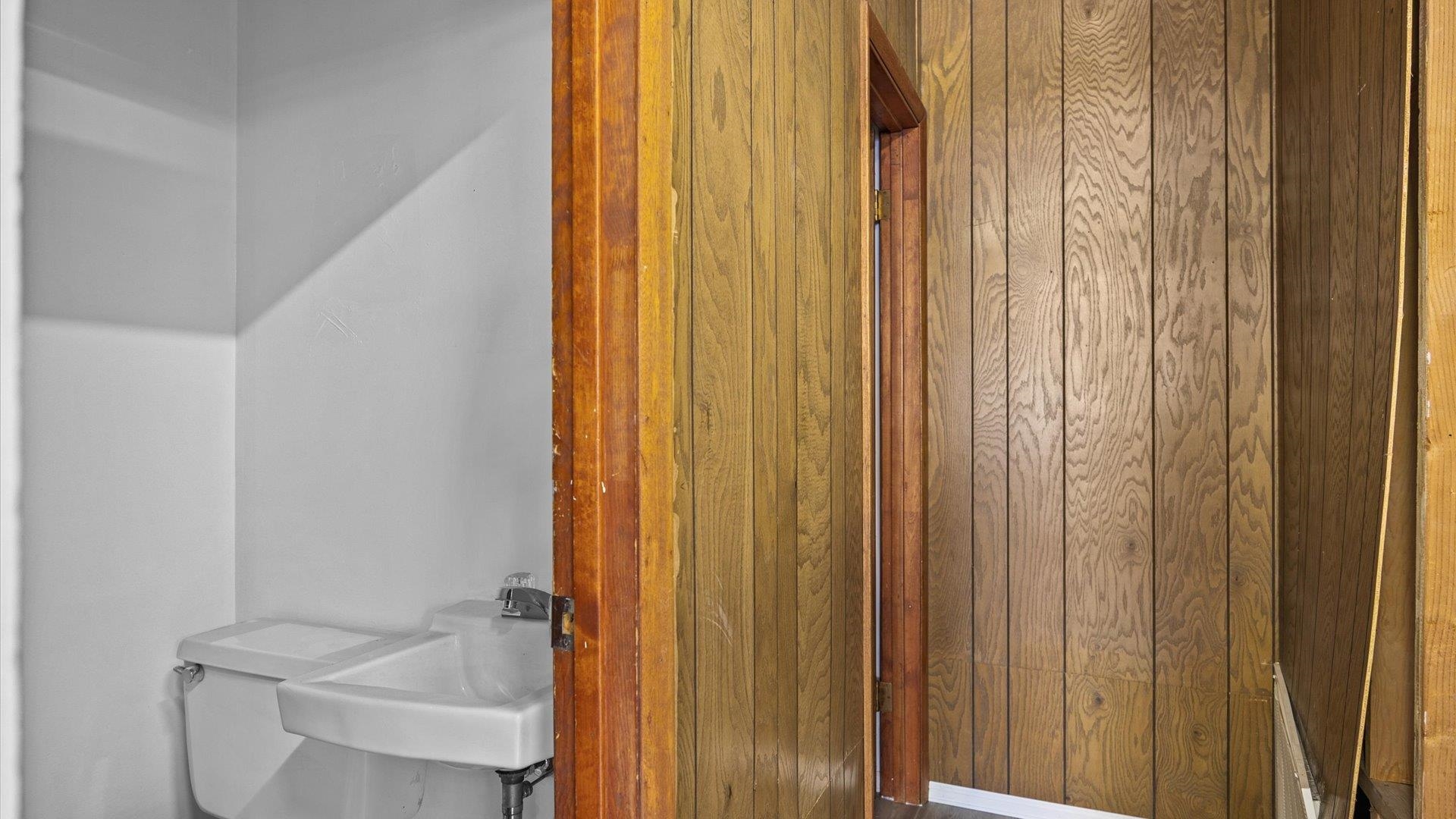 461 Grand Avenue Property Photo 16