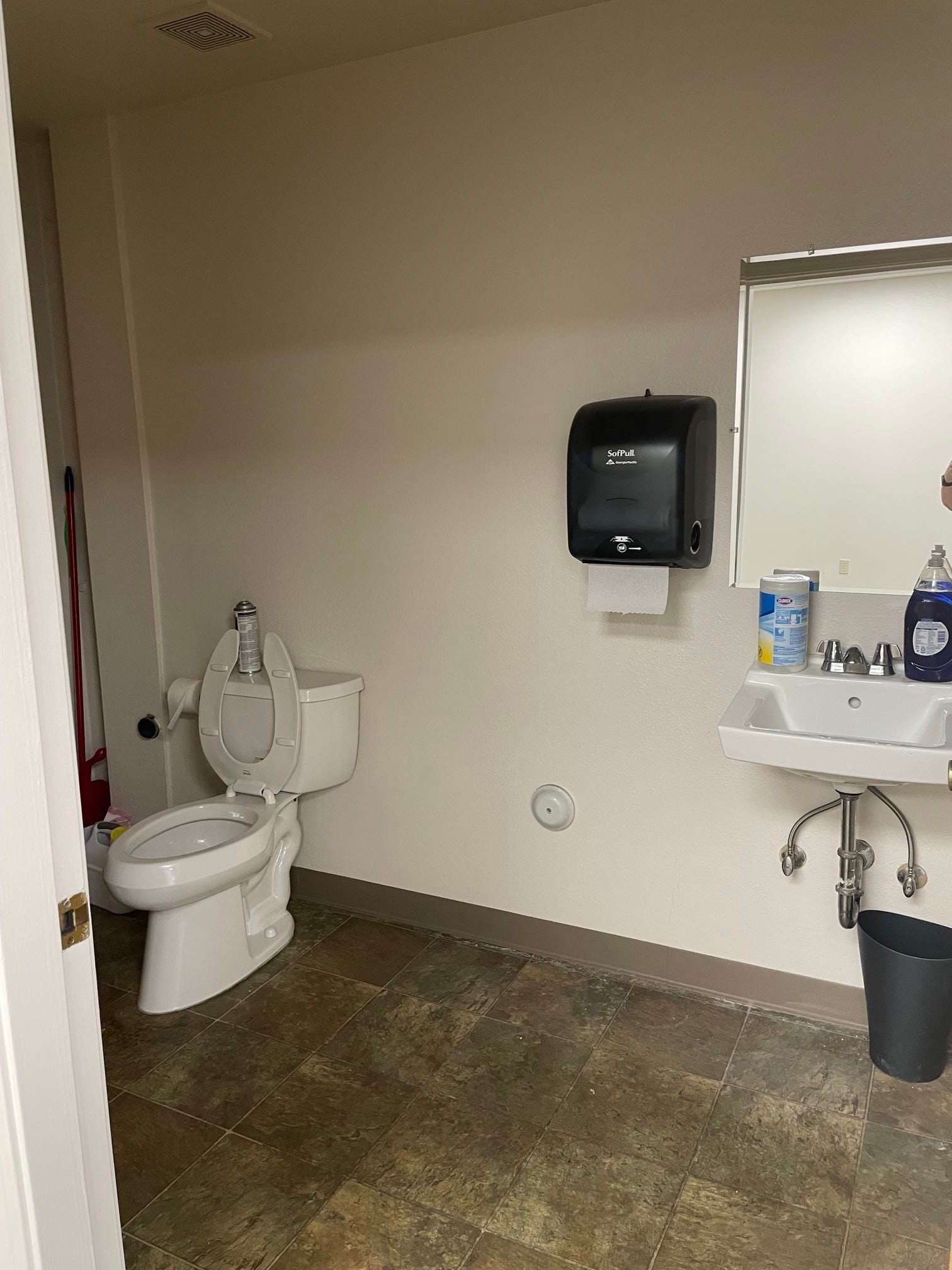 529 25 1/2 Road Property Photo 8