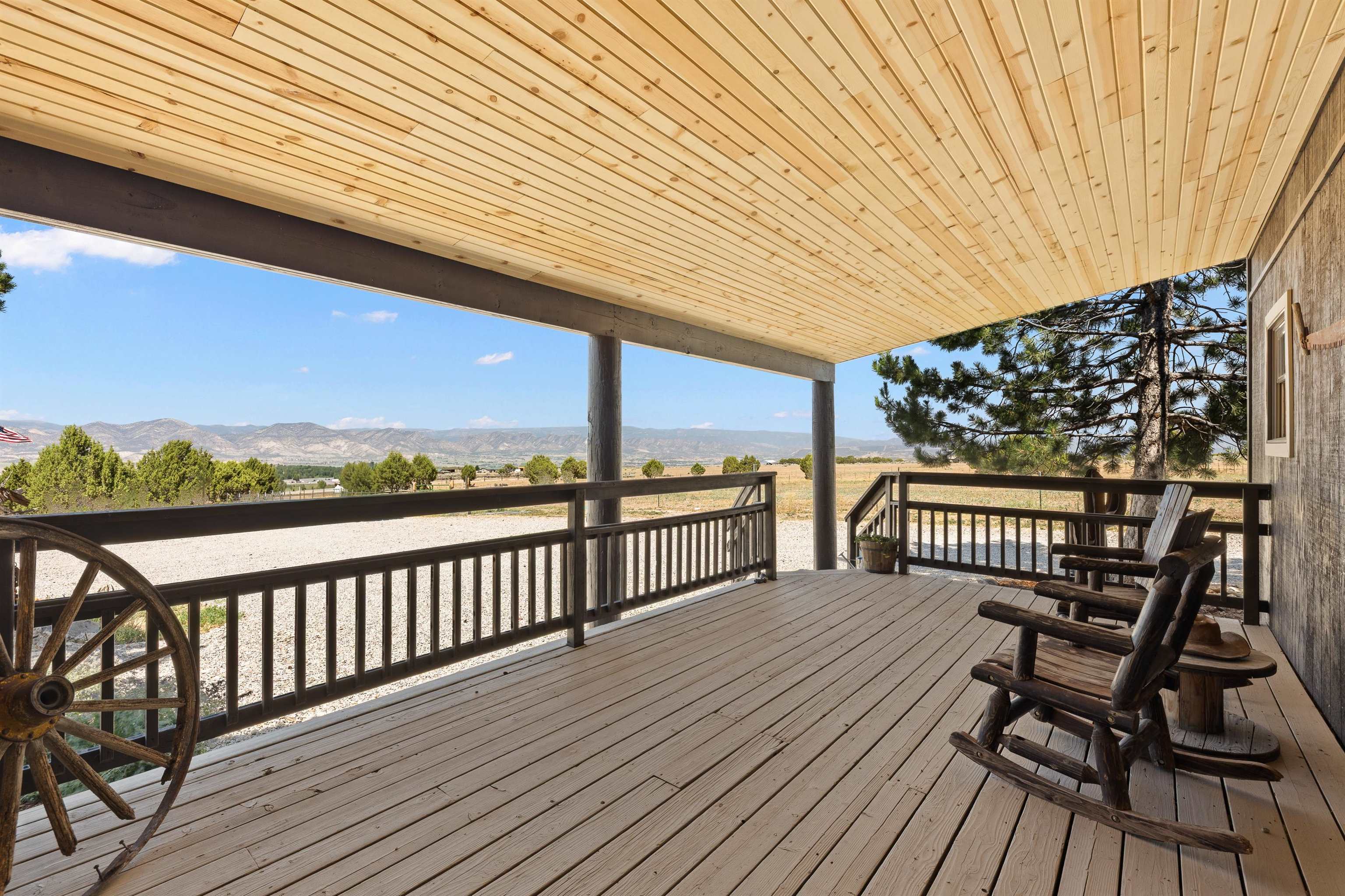 400 Quick Silver Way Property Photo 6