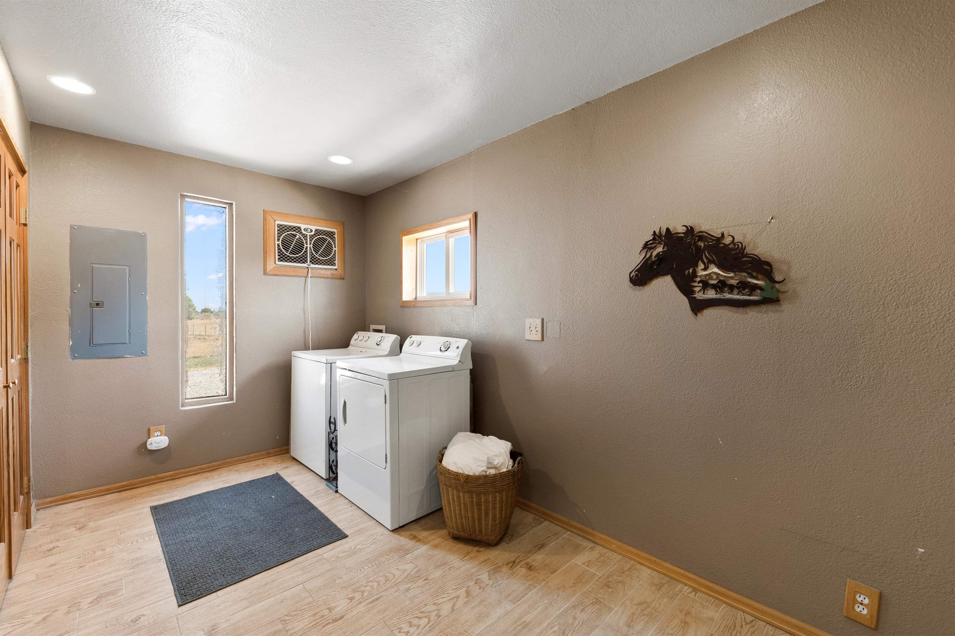 400 Quick Silver Way Property Photo 18