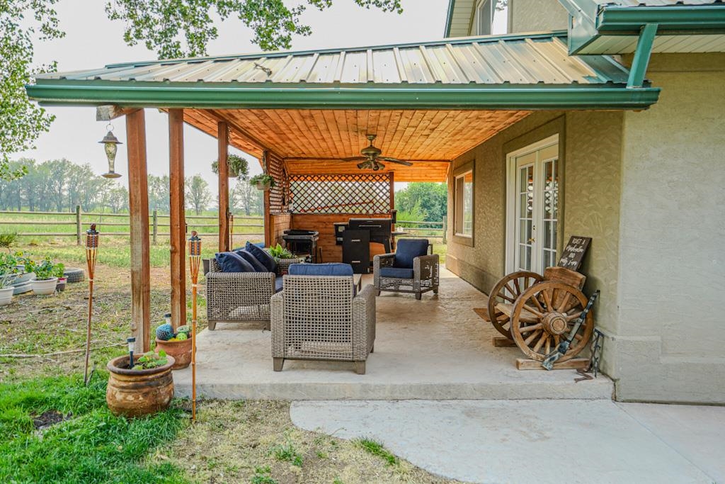7531 High Mesa Road Property Photo 10
