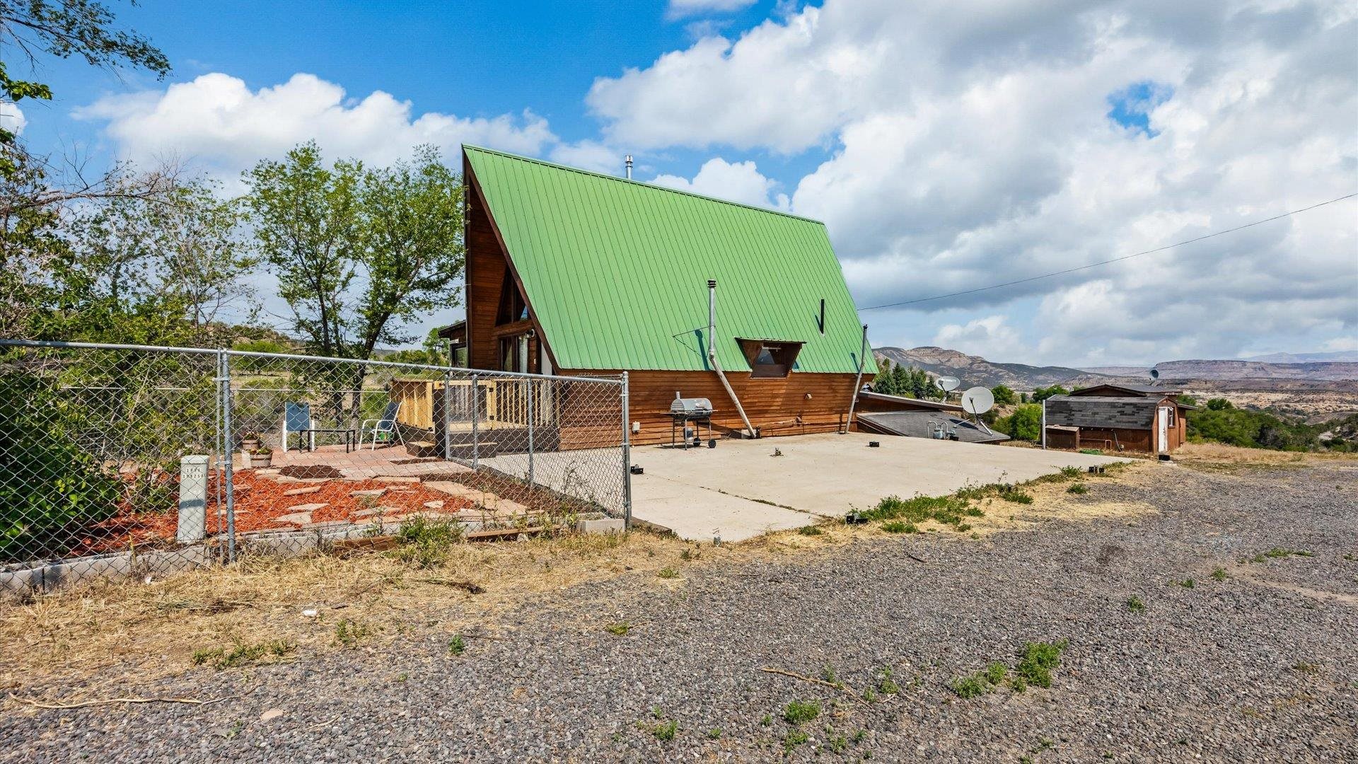 11223 Highway 65 Property Photo 3