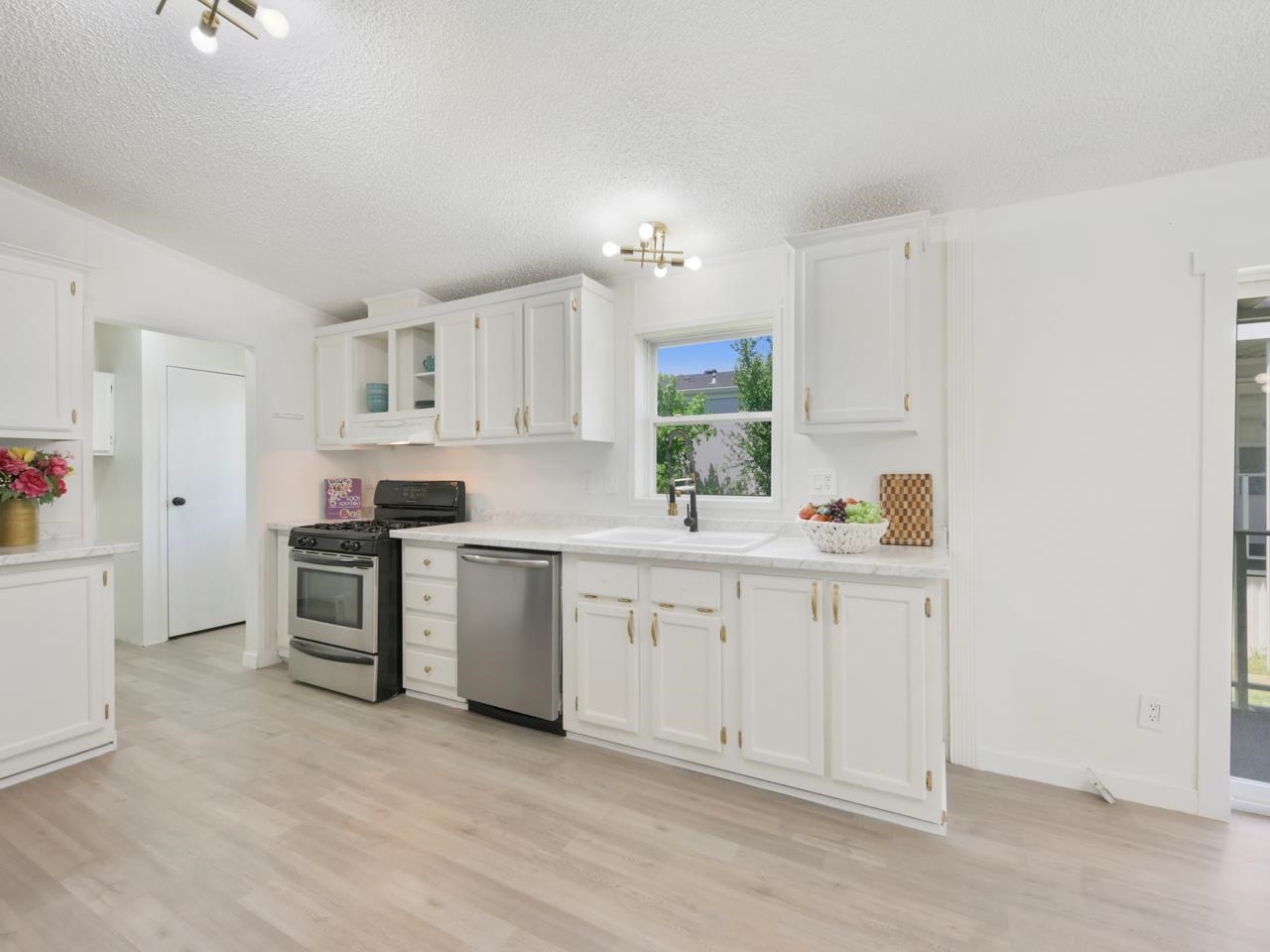 435 32 Road Property Photo 13